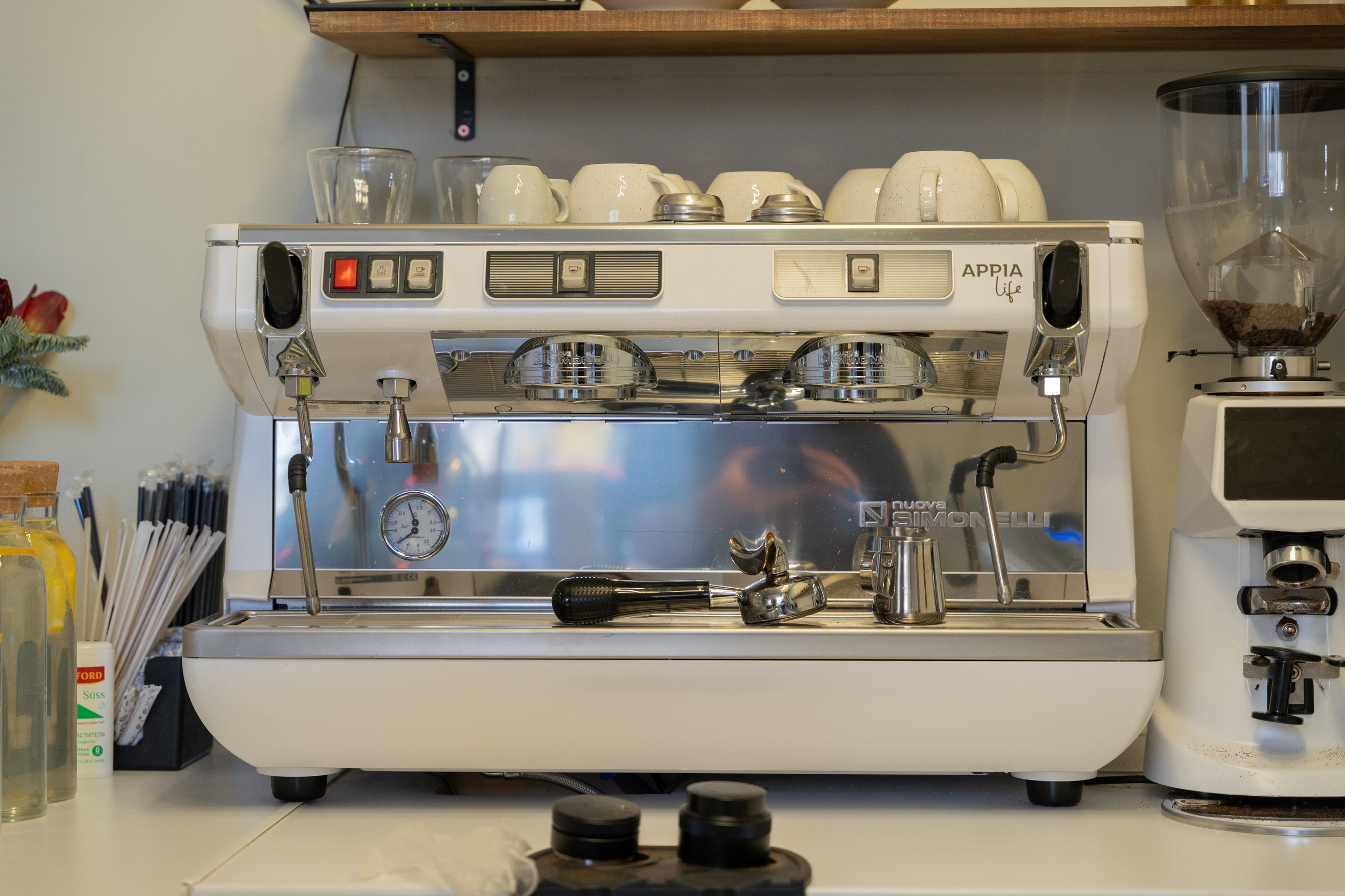 Интерьерная фотосъемка кофейни Love and Coffee — уютное место в Краснодаре Профессиональная фотосъемка интерьера кофейни в Краснодаре — Love. Шедевры для Вас! Фотограф и Видеограф в Краснодаре Пахиев Руслан