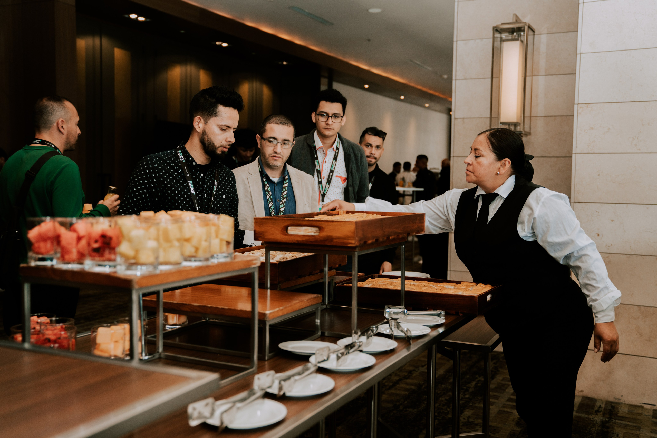 TRADERS DAY By NeomAAA Bogota. NeomAAA Funds Gallery