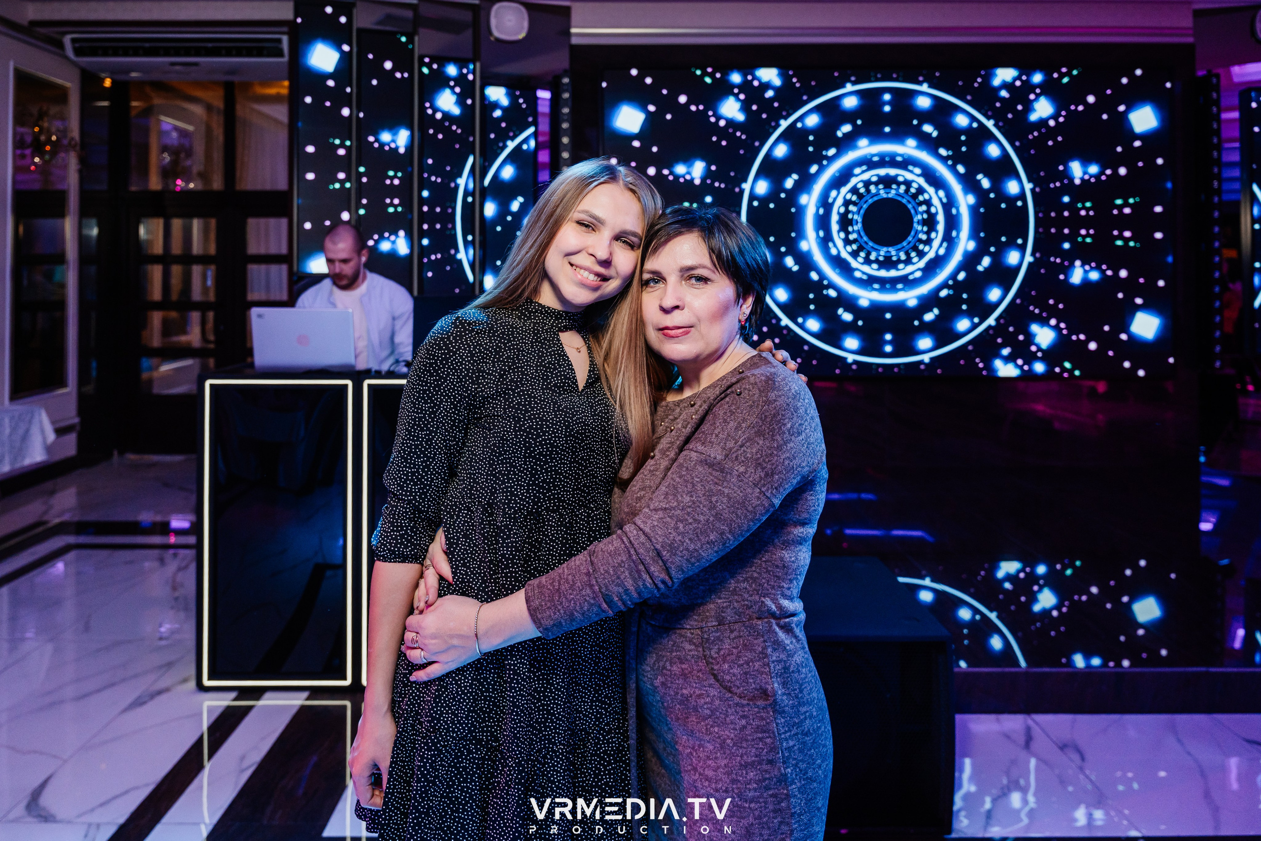 Международный женский день в ресторане «Лазурный берег»