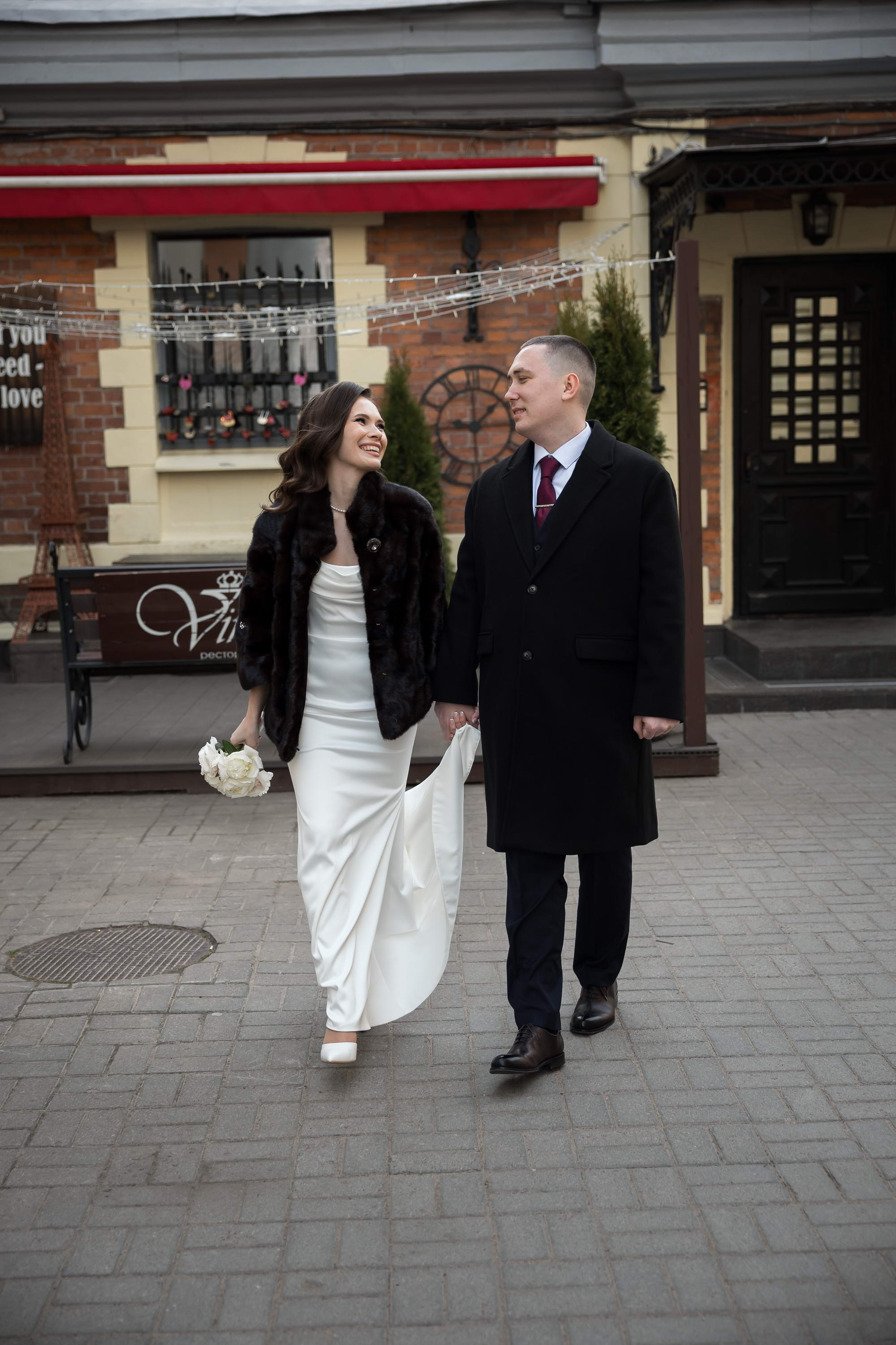 Свадебная фотосессия на Фурштатской. Свадебный фотограф Игорь Брундасов 8PHOTO на свадьбу венчание загс СПб