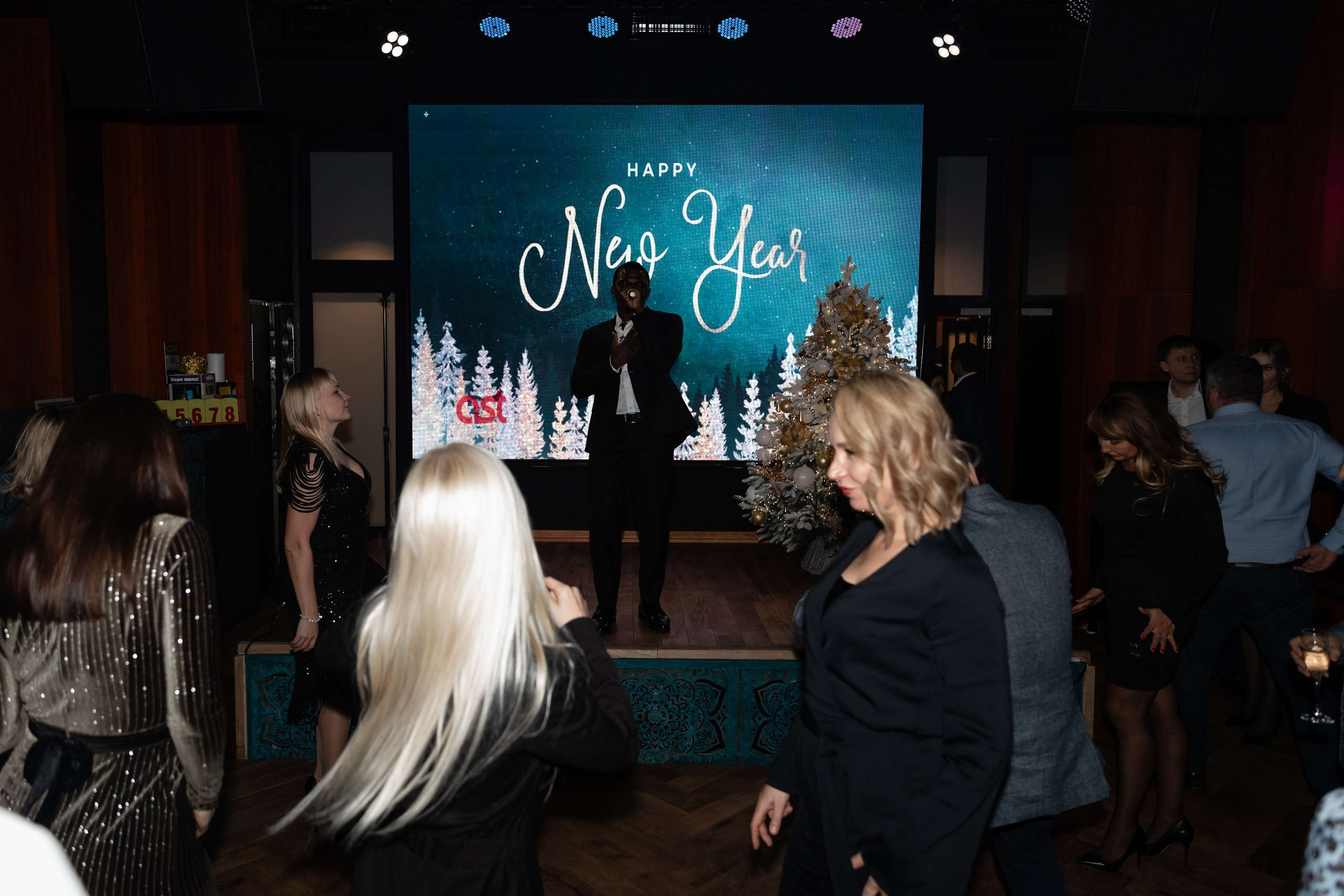 Новогодний корпоратив (Караоке клуб Who is who). Татьяна Чернышова свадебный фотограф Москва