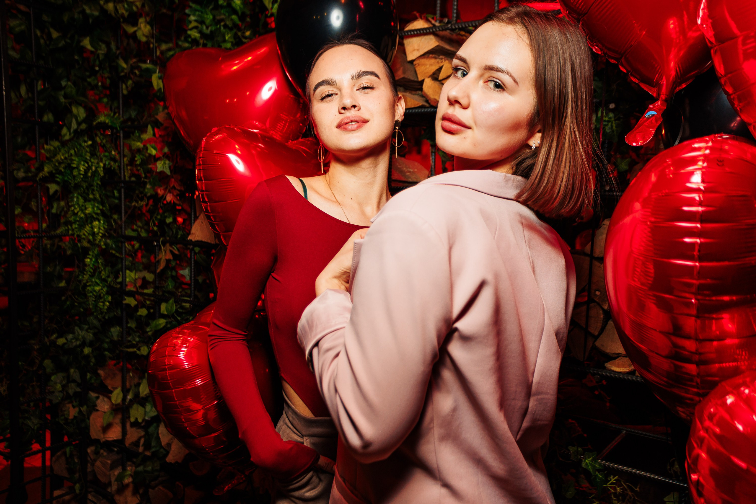 Happy Valentine's day_Пьяный Плющ_Симферополь_14.02.2025. Аминов Руслан | Фотограф