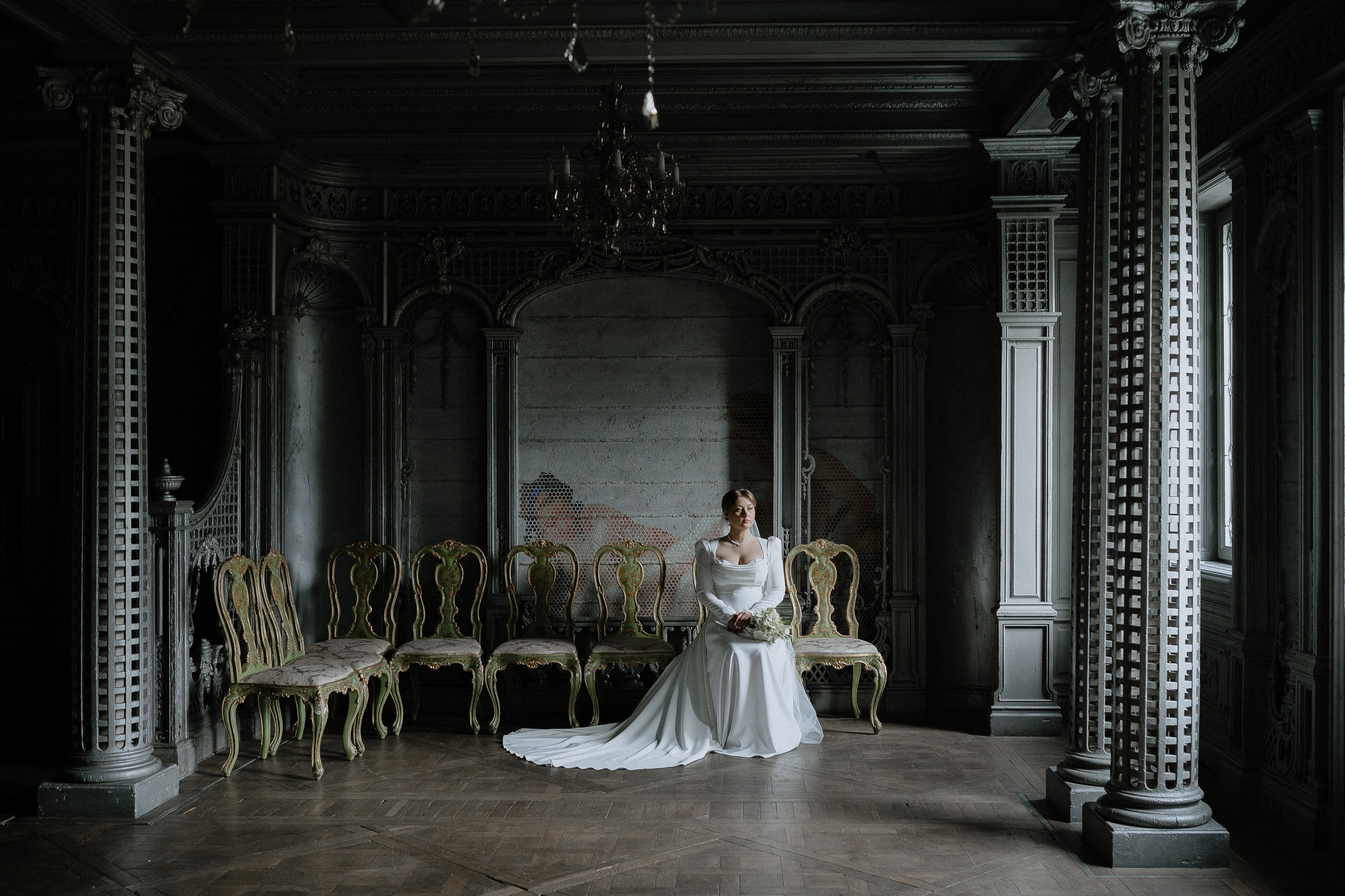 Свадебные сборы и фотосессия в отеле St. Regis. Свадебный фотограф Москва — Сергей и Татьяна