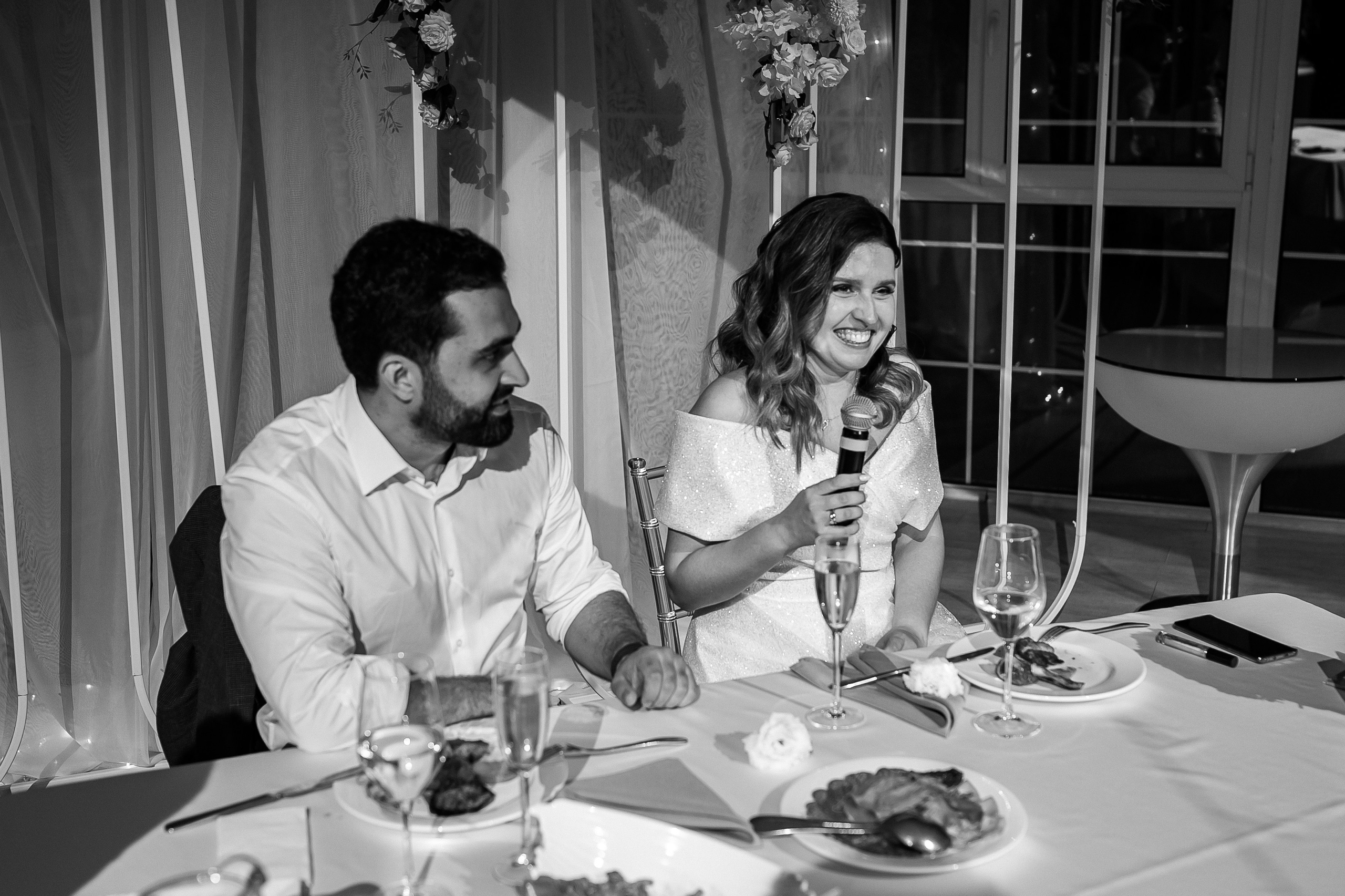 Свадебная фотосессия и выездная регистрация в Artiland. Свадебный фотограф Москва — Сергей и Татьяна