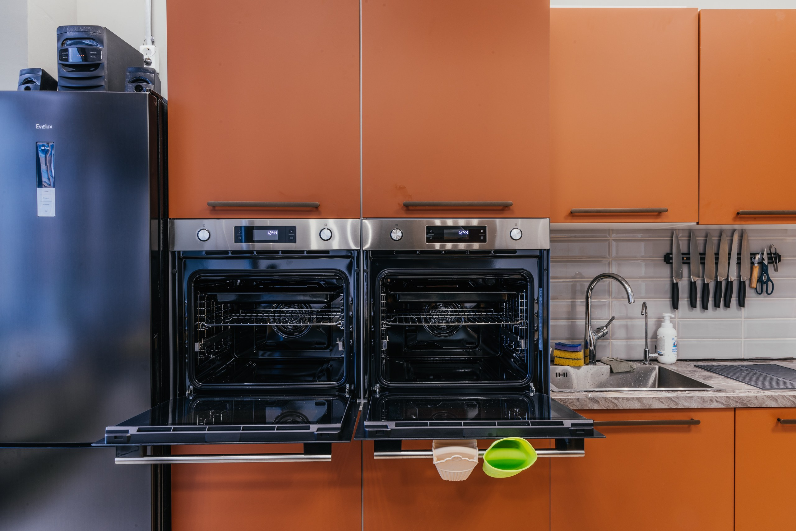 Интерьер Кулинарной, Гончарной, Стрелковой студии. Фотограф Алексей Солопов