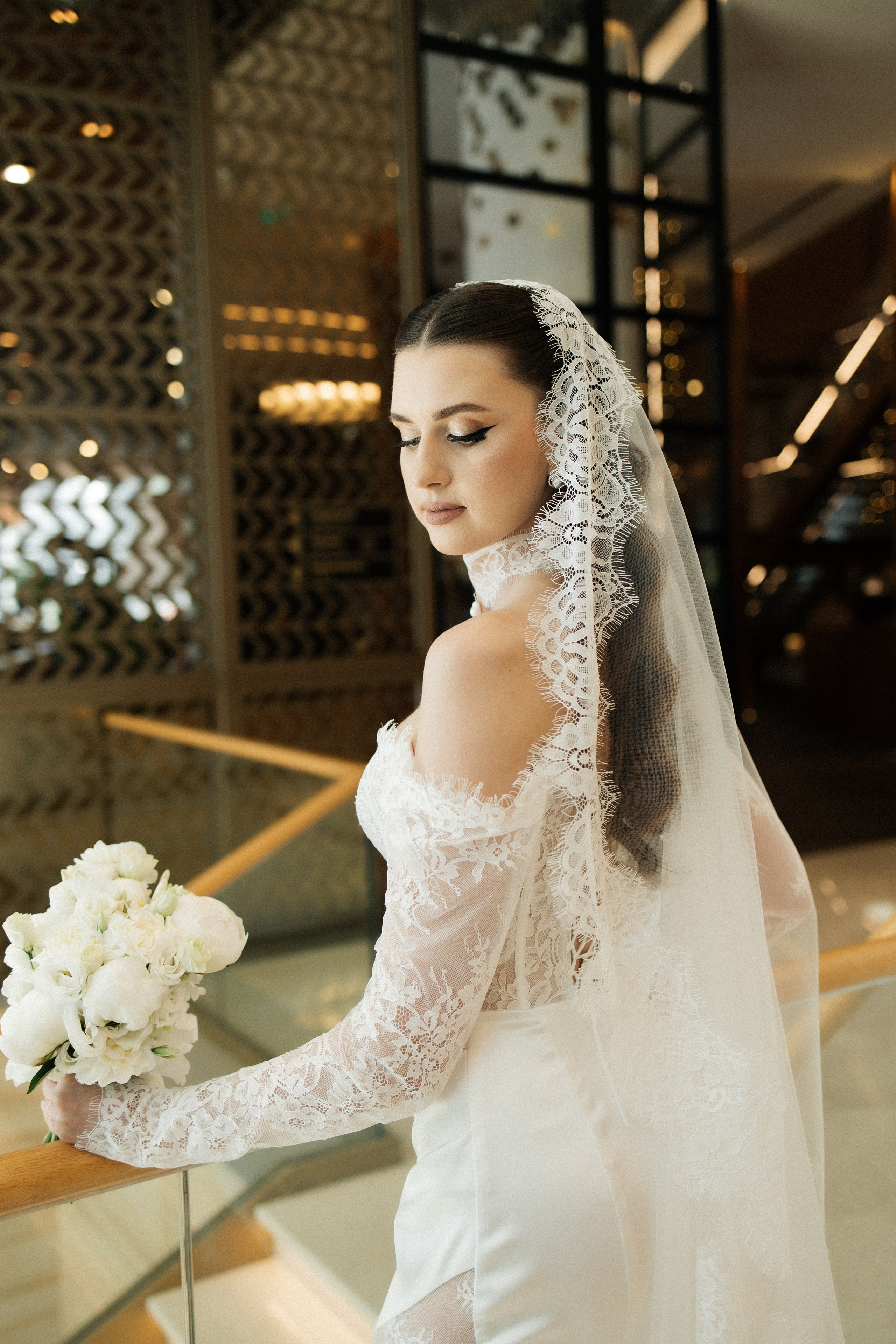 И. + А. Усадьба Воронцово, Radisson Blu Olympiyskiy, банкет в ресторане Mansard Restaurant And Hall. Свадебный и семейный фотограф в Москве Света Снимает