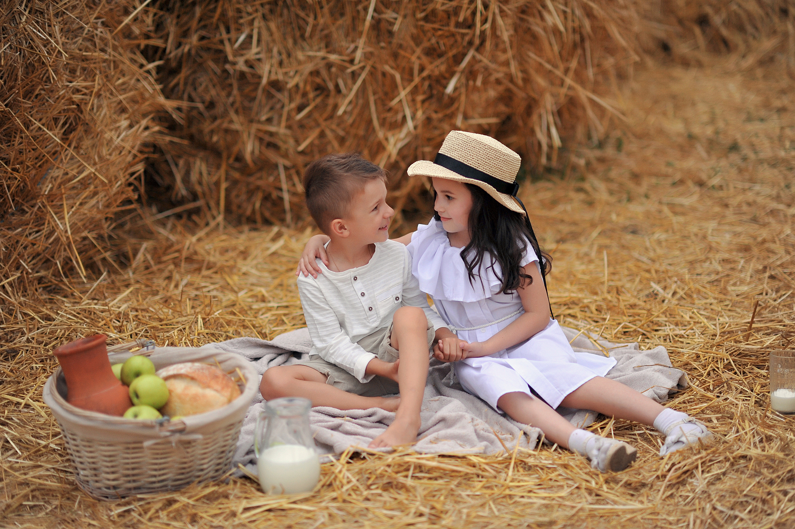 Юля & Маша & Тёма. Свадебный и семейный фотограф в Москве и Европе Евгения Амелина