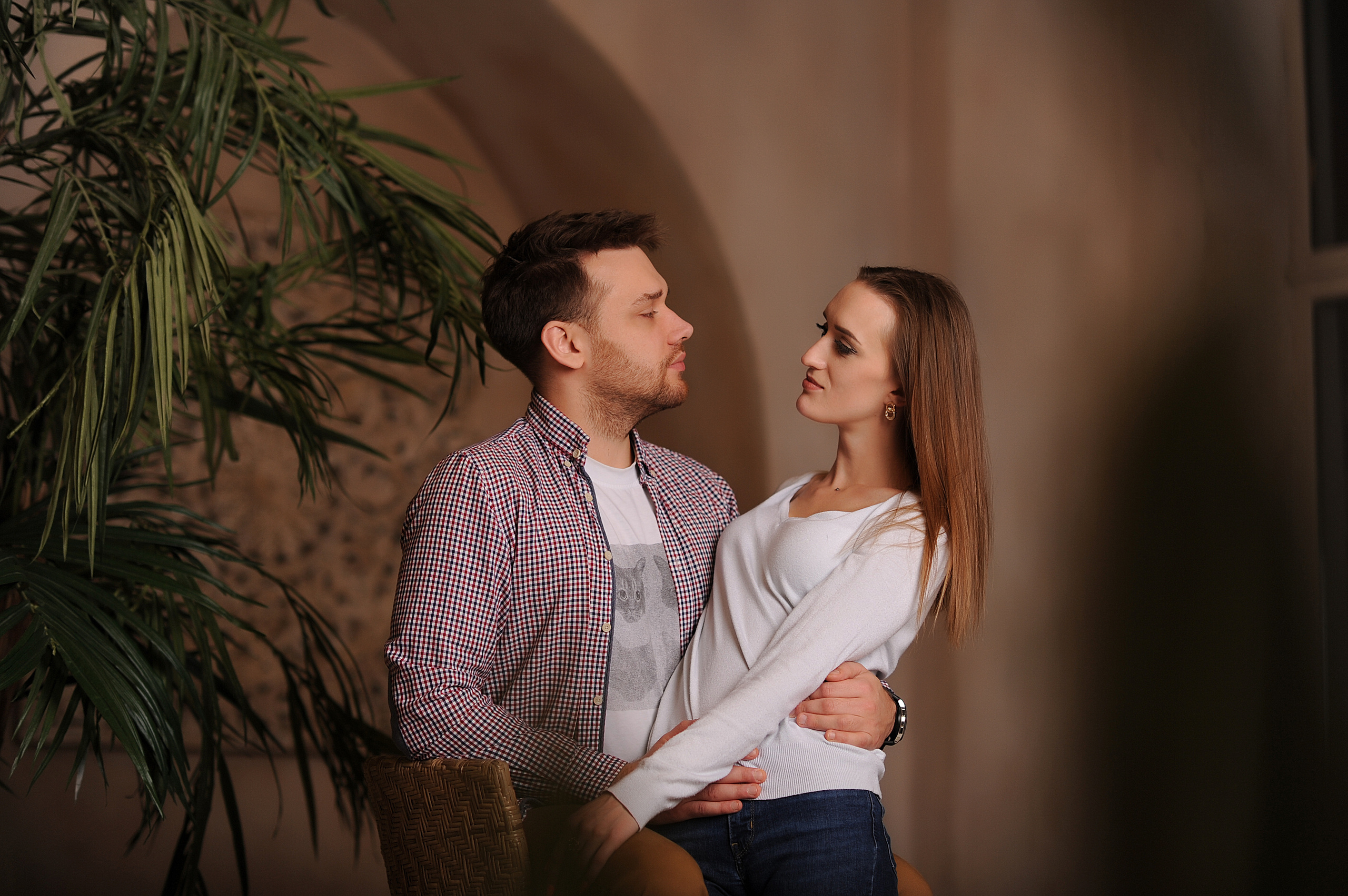 Портретная фотосессия влюбленной пары. Свадебный и семейный фотограф в Москве и Европе Евгения Амелина