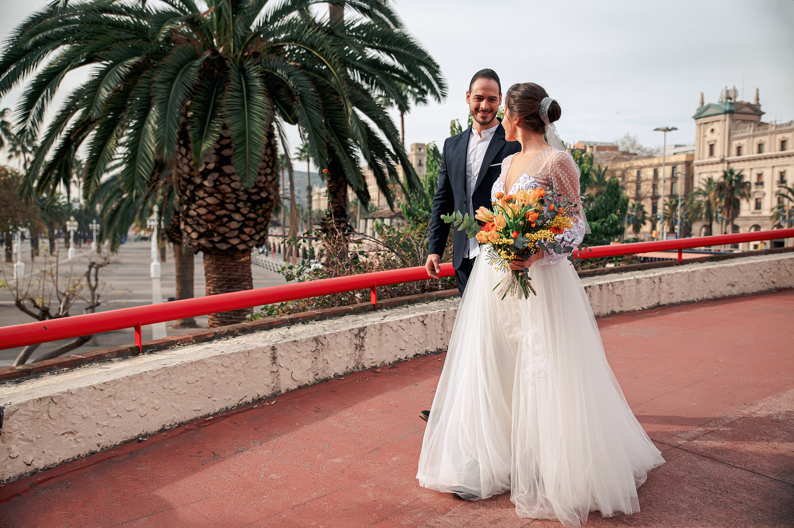 Выездная регистрация в Барселоне. Свадебный и семейный фотограф в Москве и Европе Евгения Амелина