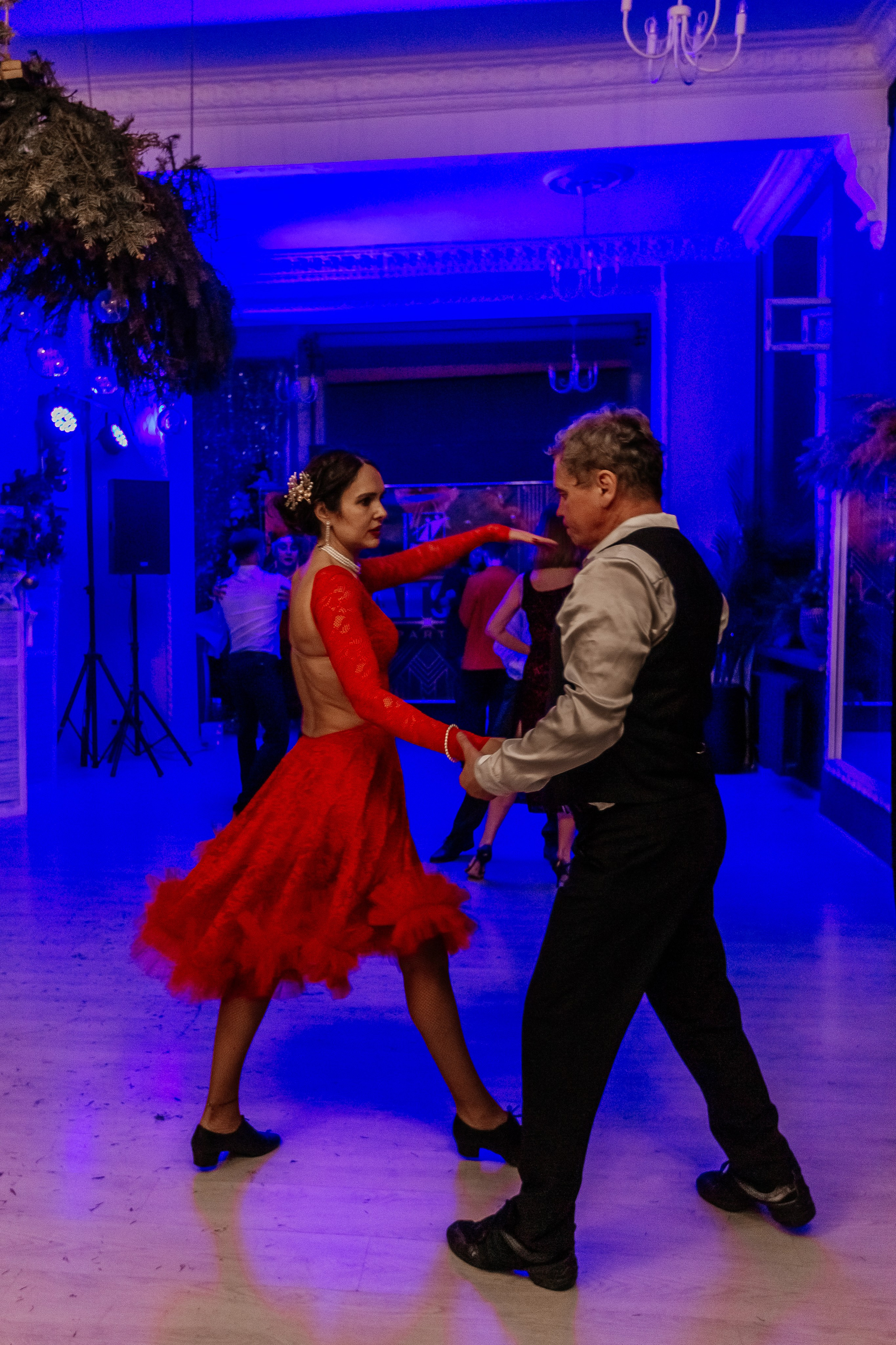 Новогодняя танцевальная хастл-вечеринка в стиле Гетсби. Фотограф Краснодар Марго Хелбен