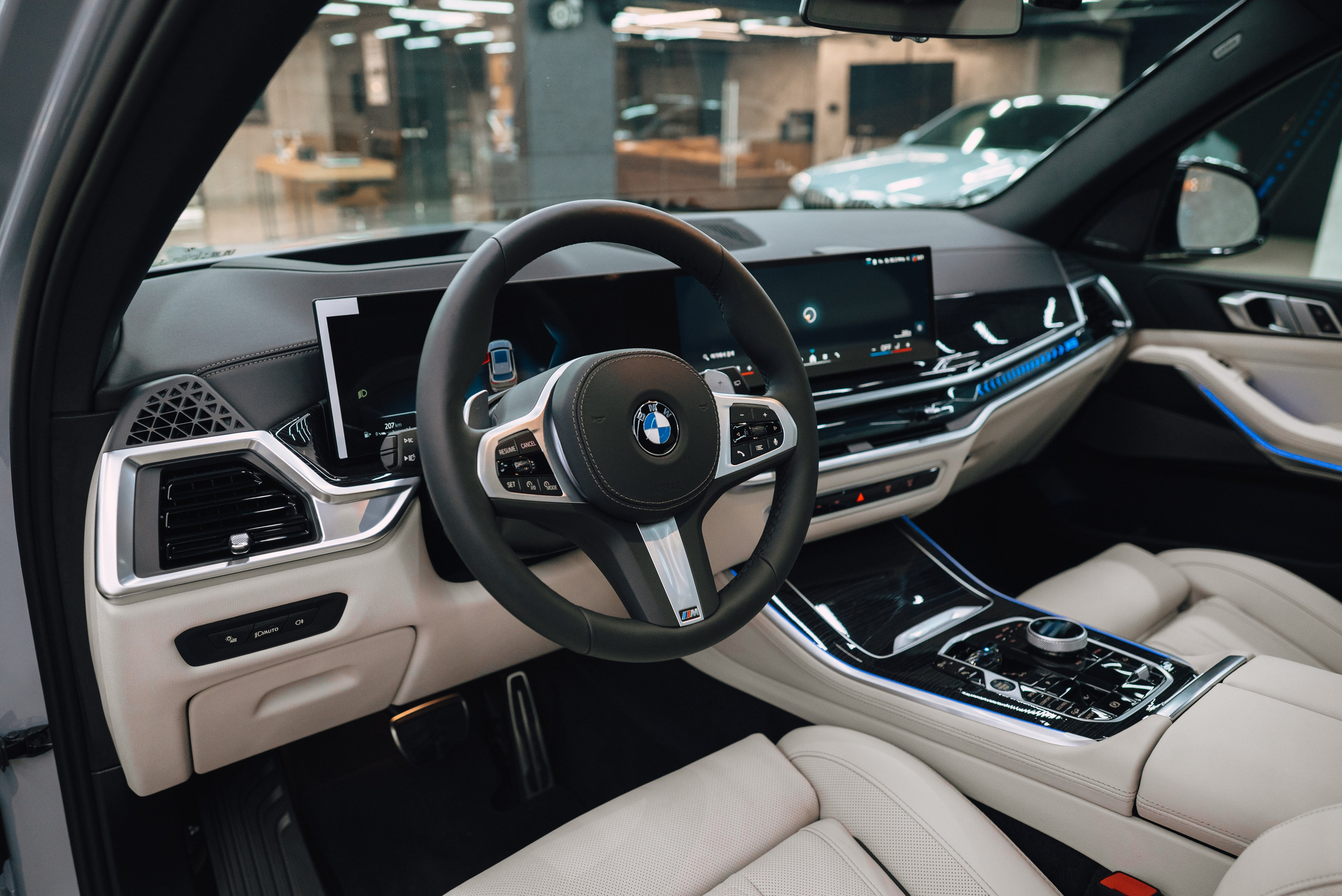 BMW X5 30d. DeLorein