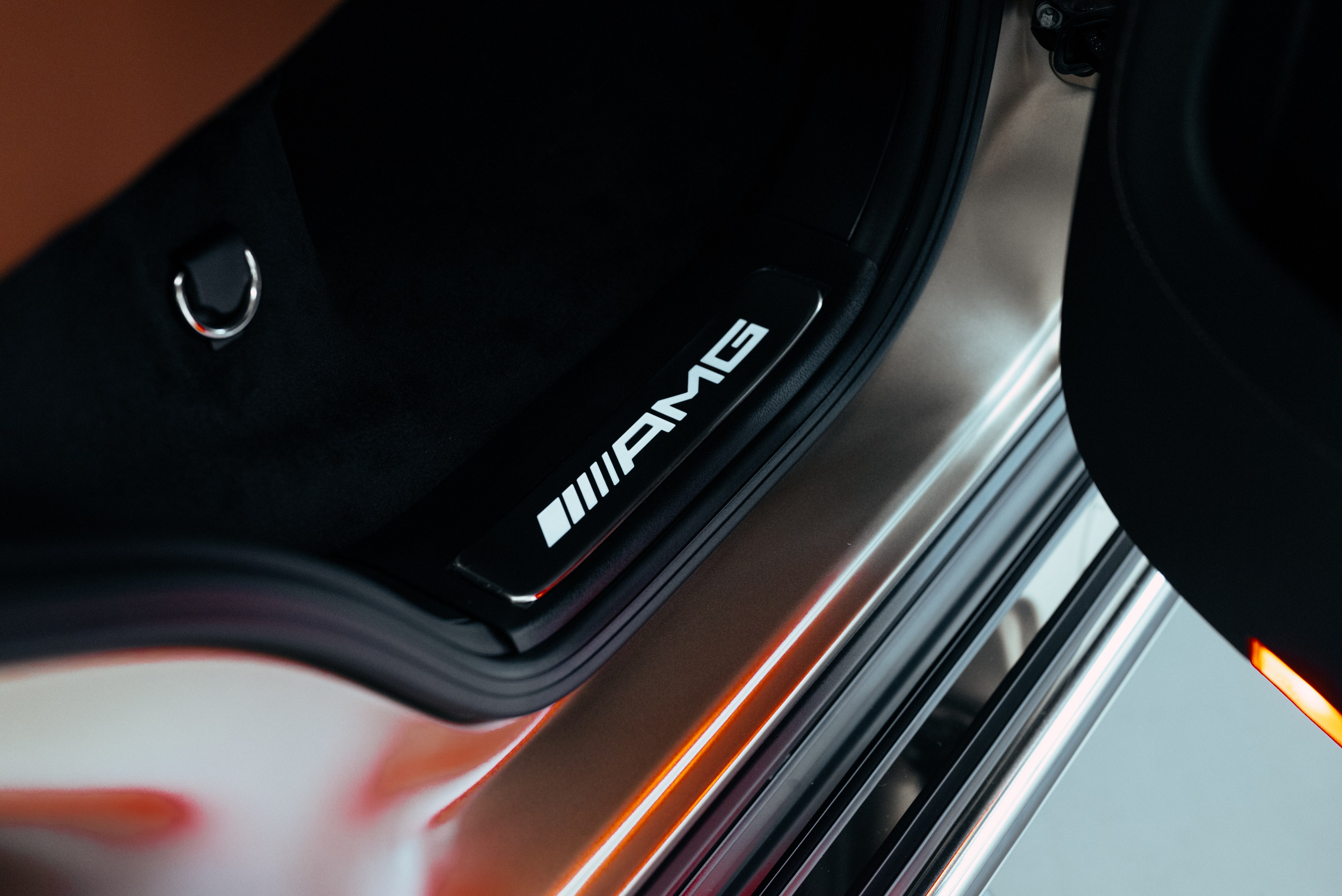 Mercedes G63 Gold. DeLorein