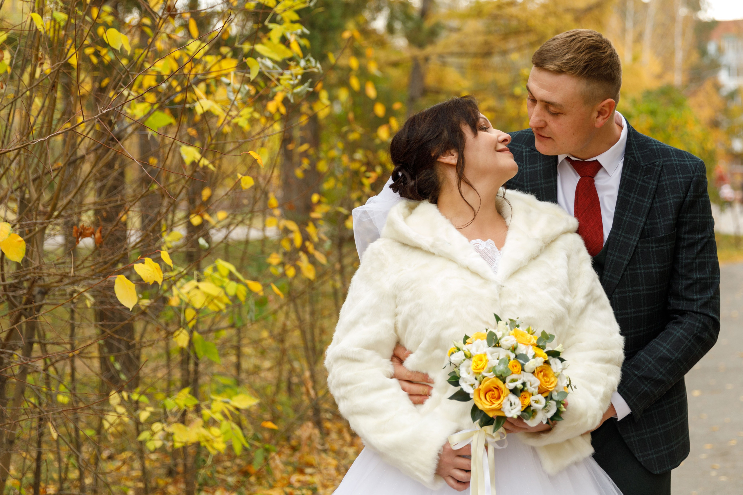 Свадьба Дениса и Натальи. Фотограф Анна Телекаева, выпускные альбомы, семейные и репортажные съемки в Омске