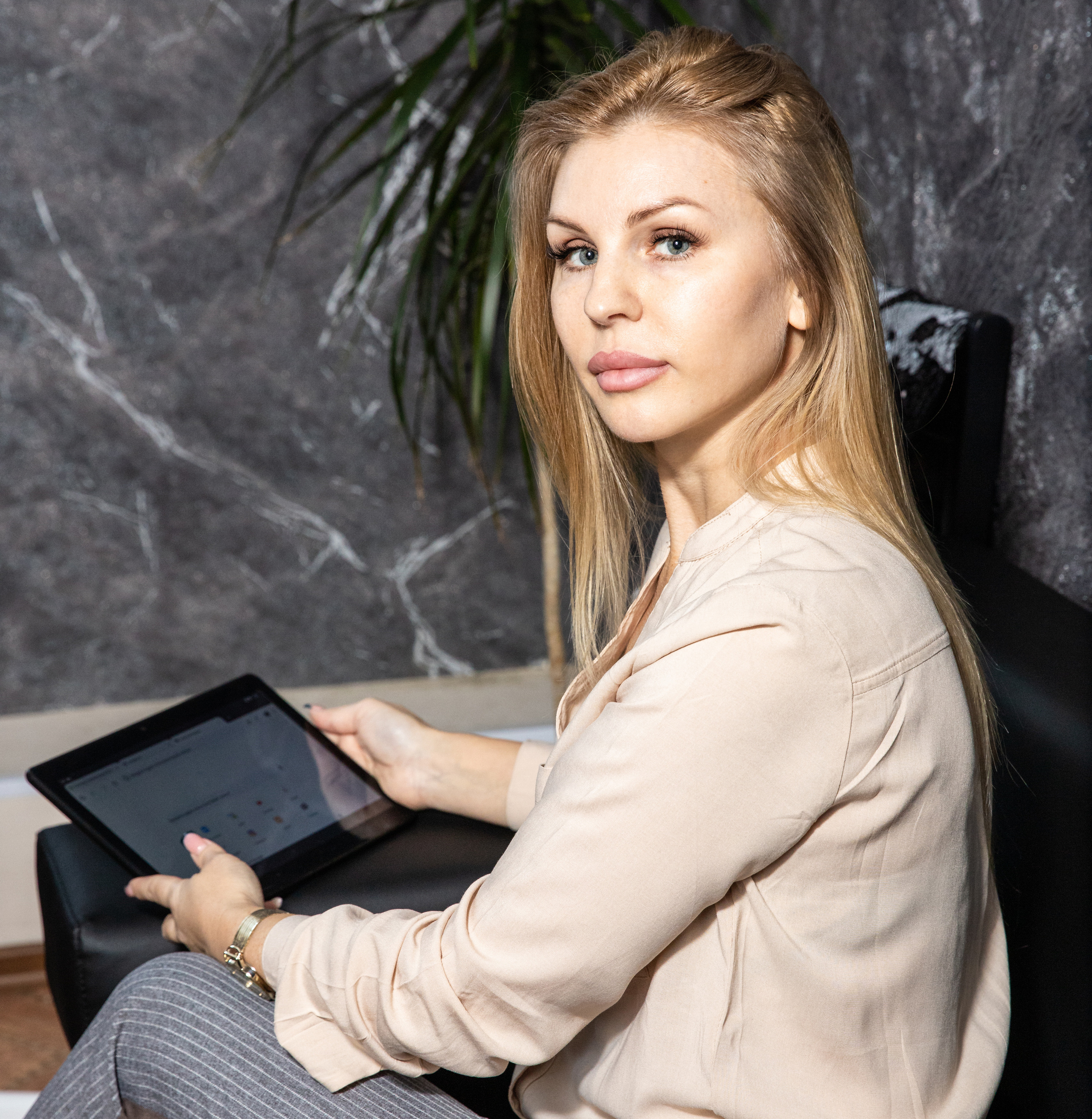 Контент-фотосессия для мастера перманентного татуажа. Детский семейный фотограф в г. Находка Ольга Коваленко, фотостудия Memories