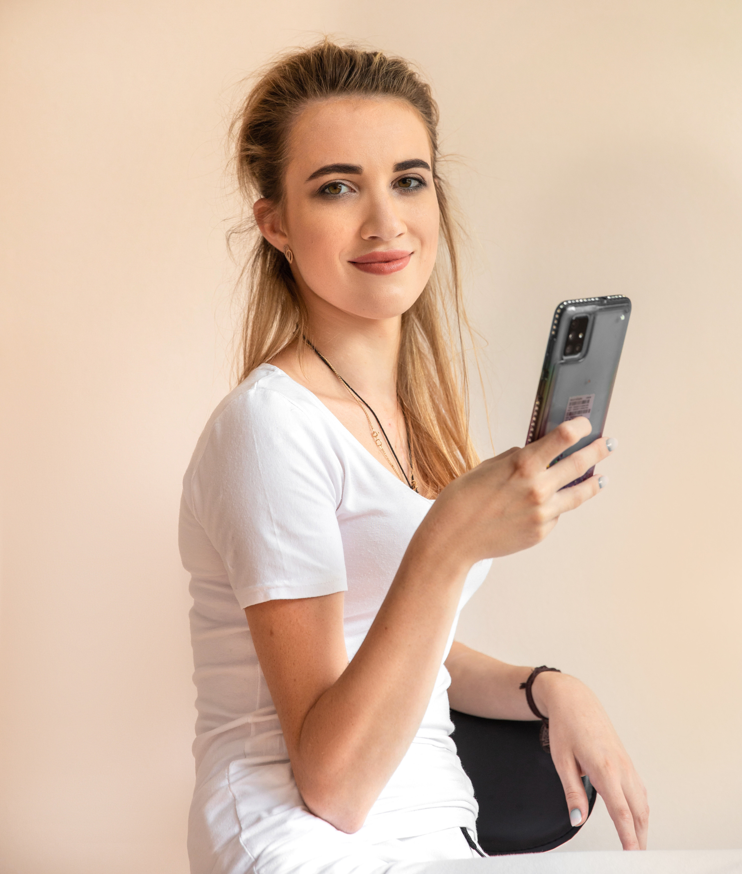 Контент- фотосессия для мастера шугаринга. Детский семейный фотограф в г. Находка Ольга Коваленко, фотостудия Memories