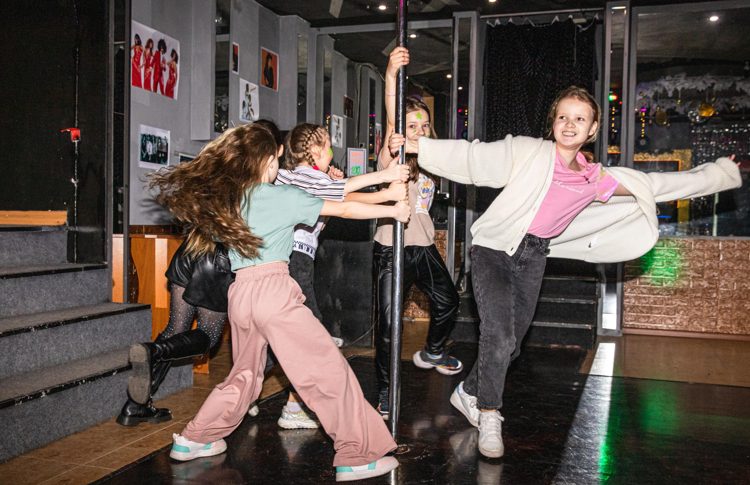 День рождения Даши, кафе Мандарин. Детский семейный фотограф в г. Находка Ольга Коваленко, фотостудия Memories