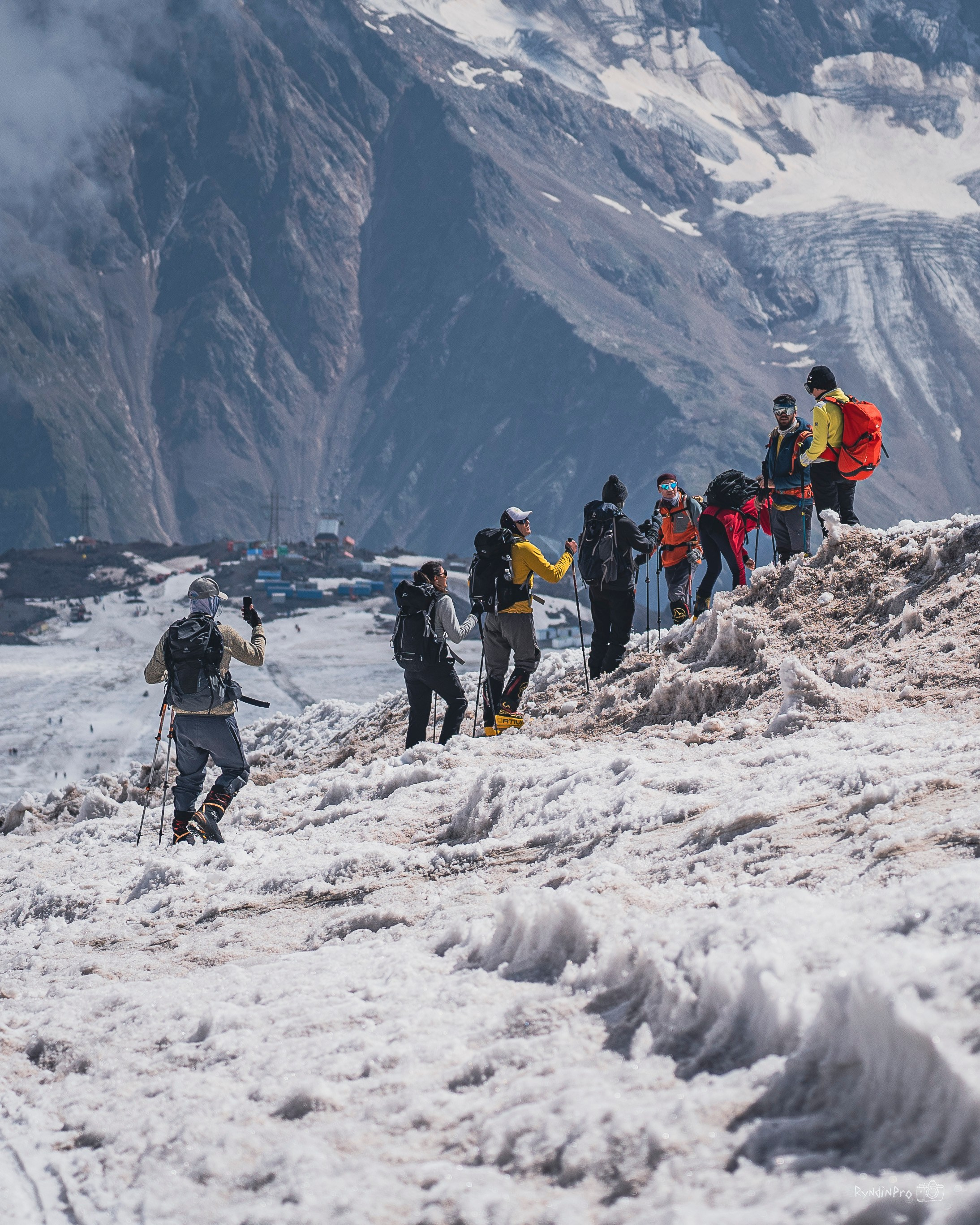 Восхождение на Эльбрус 26 августа 2023 Стремление. Репортажный фотограф в Краснодаре Рындин Дмитрий