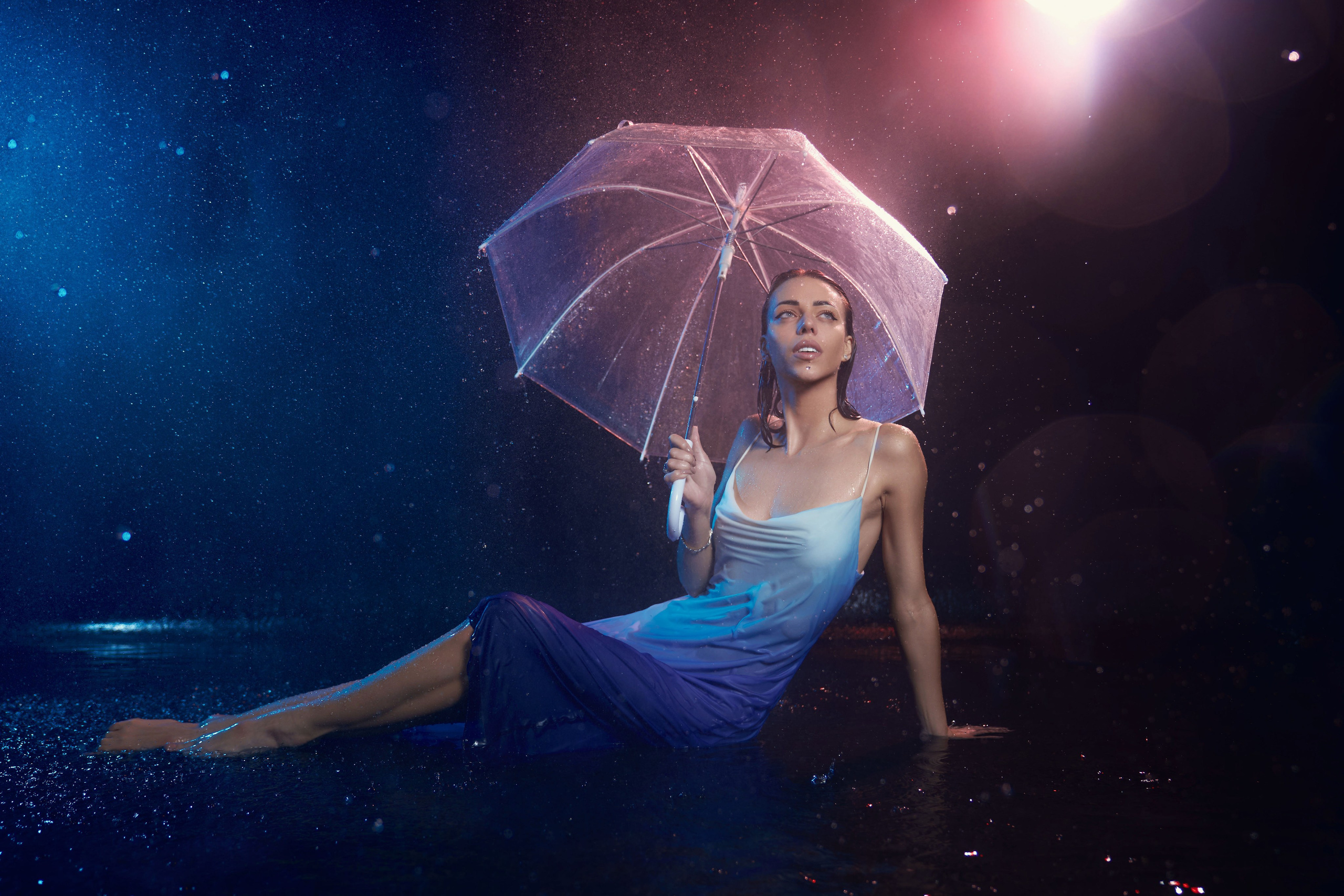 мокрая фотосессия ню в водной студии у ню фотографа Москвы