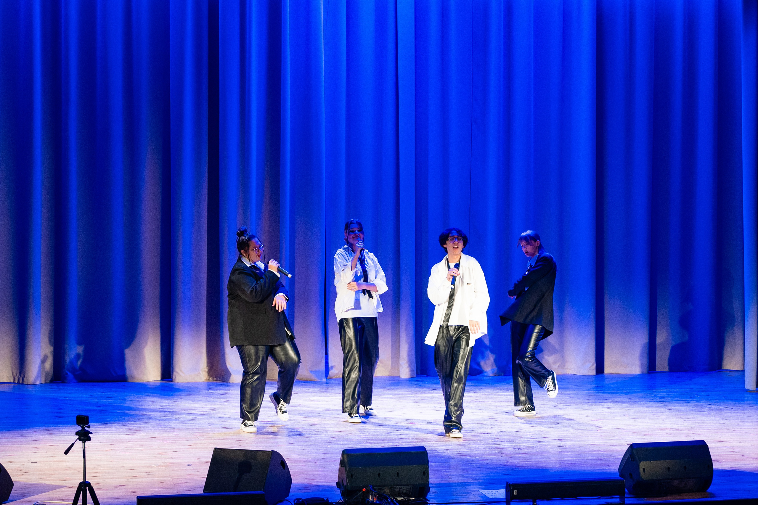 Концерт ДК Буривестник. Фотограф Никита Комаров