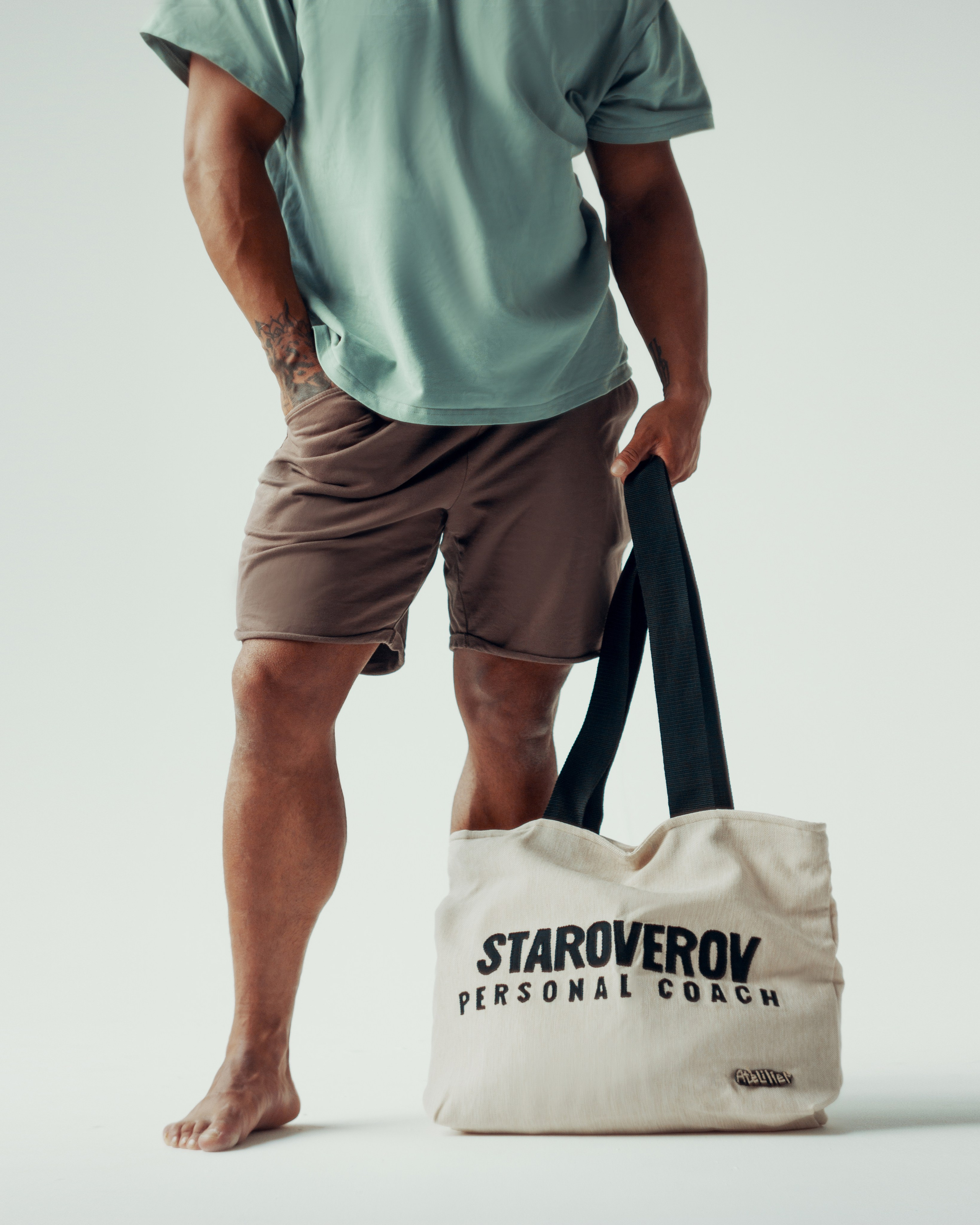 Roman / For Ateliller. OLEG STRATIEVSKY