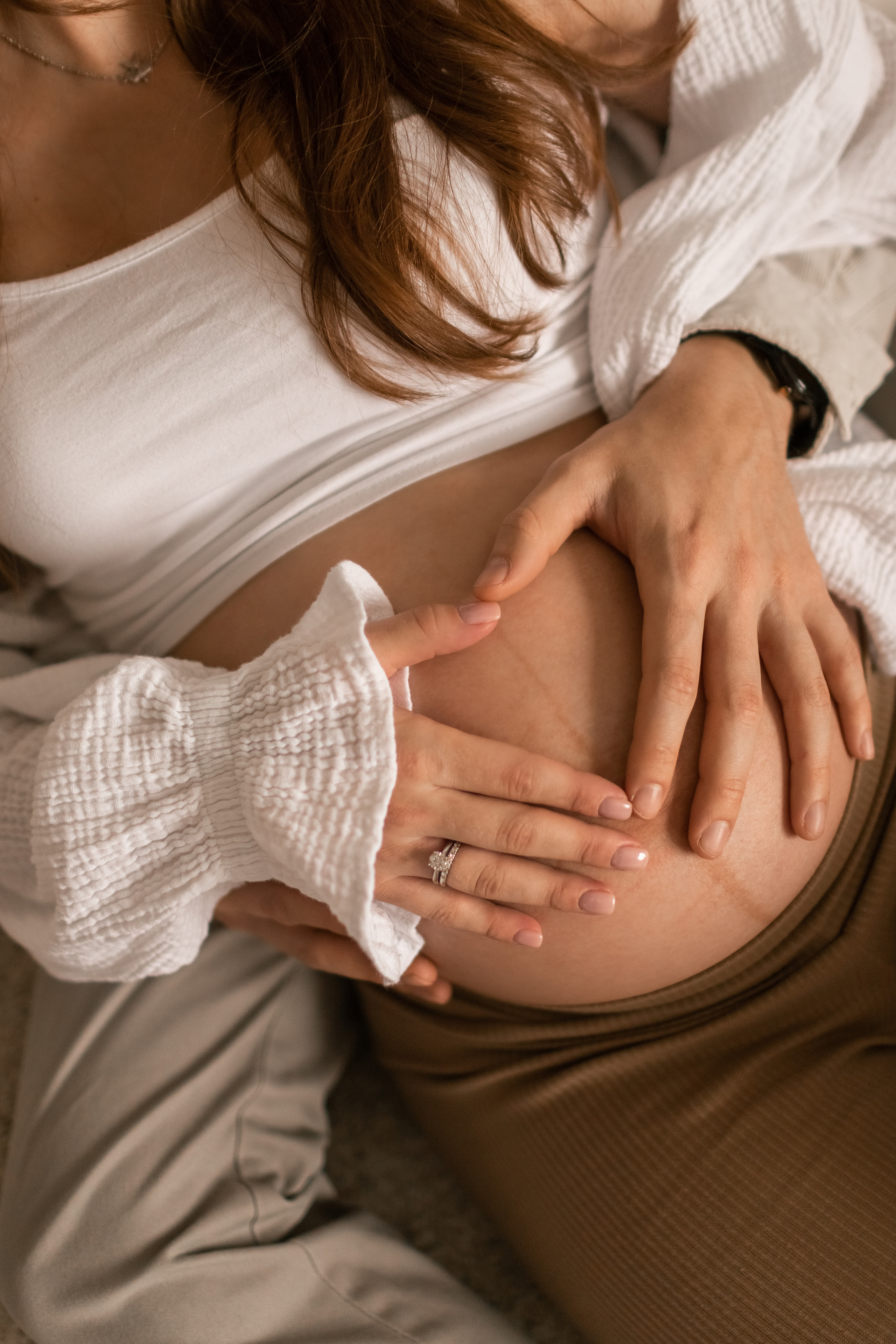 Юрий и Анастасия в трепетном ожидании. Фотограф про любовь в городе Москва