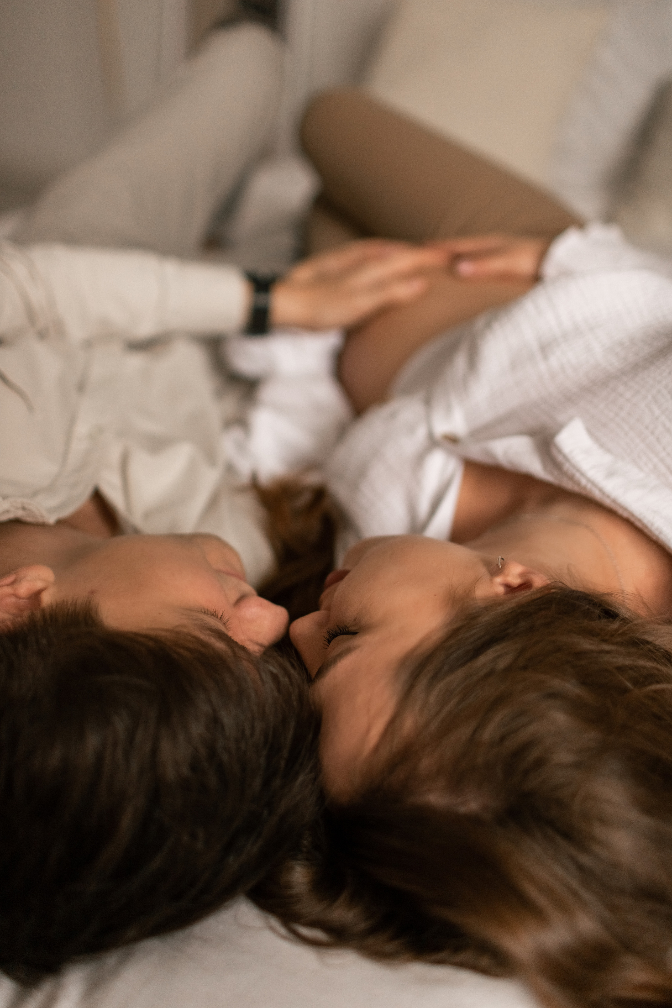 Юрий и Анастасия в трепетном ожидании. Фотограф про любовь в городе Москва