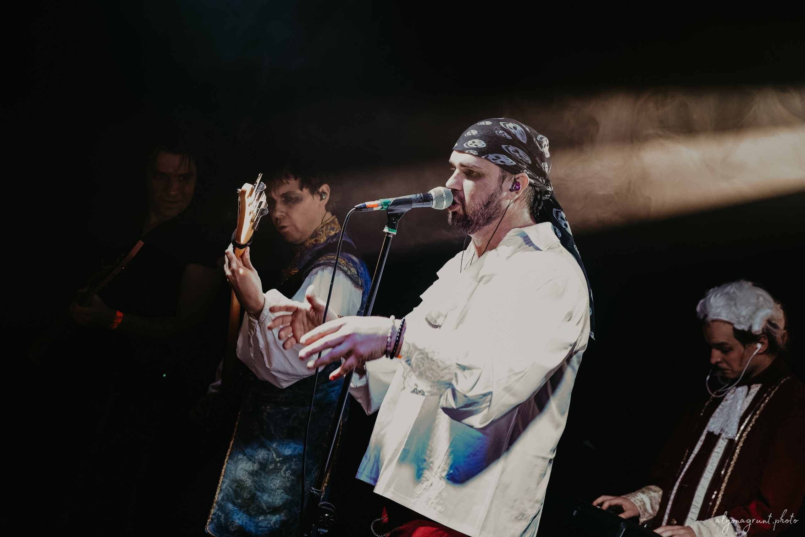 Кровавый риф, фоторепортаж, СПб, Nexus Event Space, 28.11.2025. Алена Адрианова: фотограф в Санкт-Петербурге