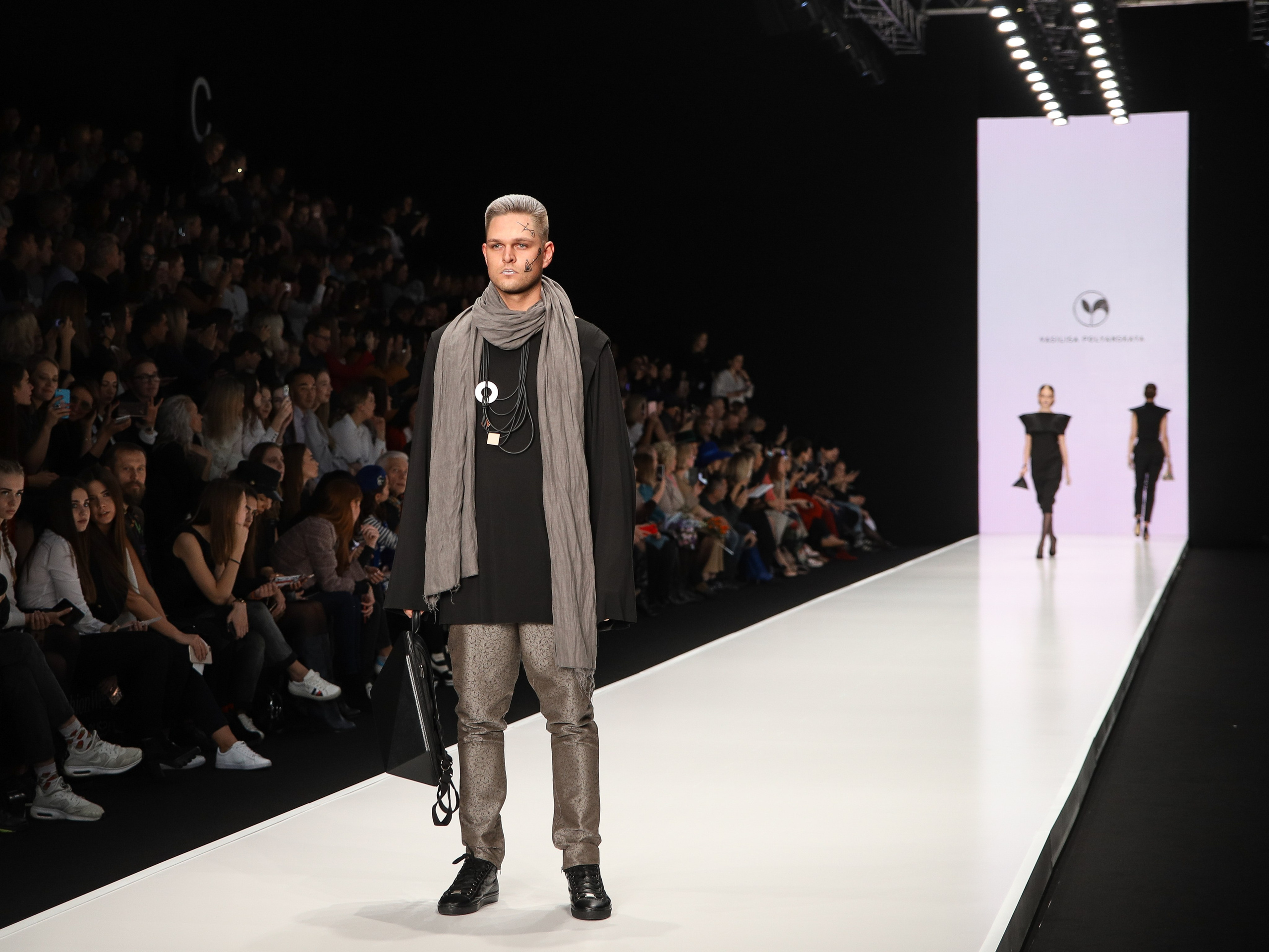 Mercedes Benz Fashion Week Russia. Фотограф и видеограф в Москве Ирина Фомочкина