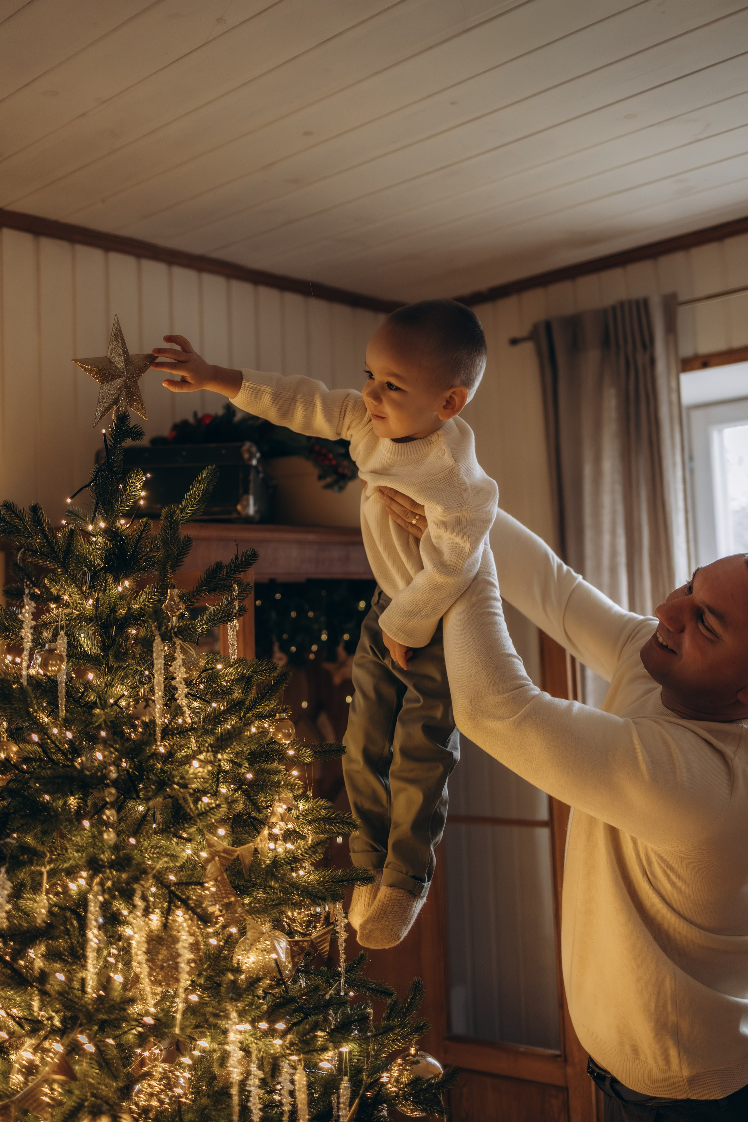 Семейная студийная фотосъемка (13.12.2025 г.)г. Малоярославец (Калужская обл.). Надежда Стар семейный и церковный фотограф в Жукове и Калужской области