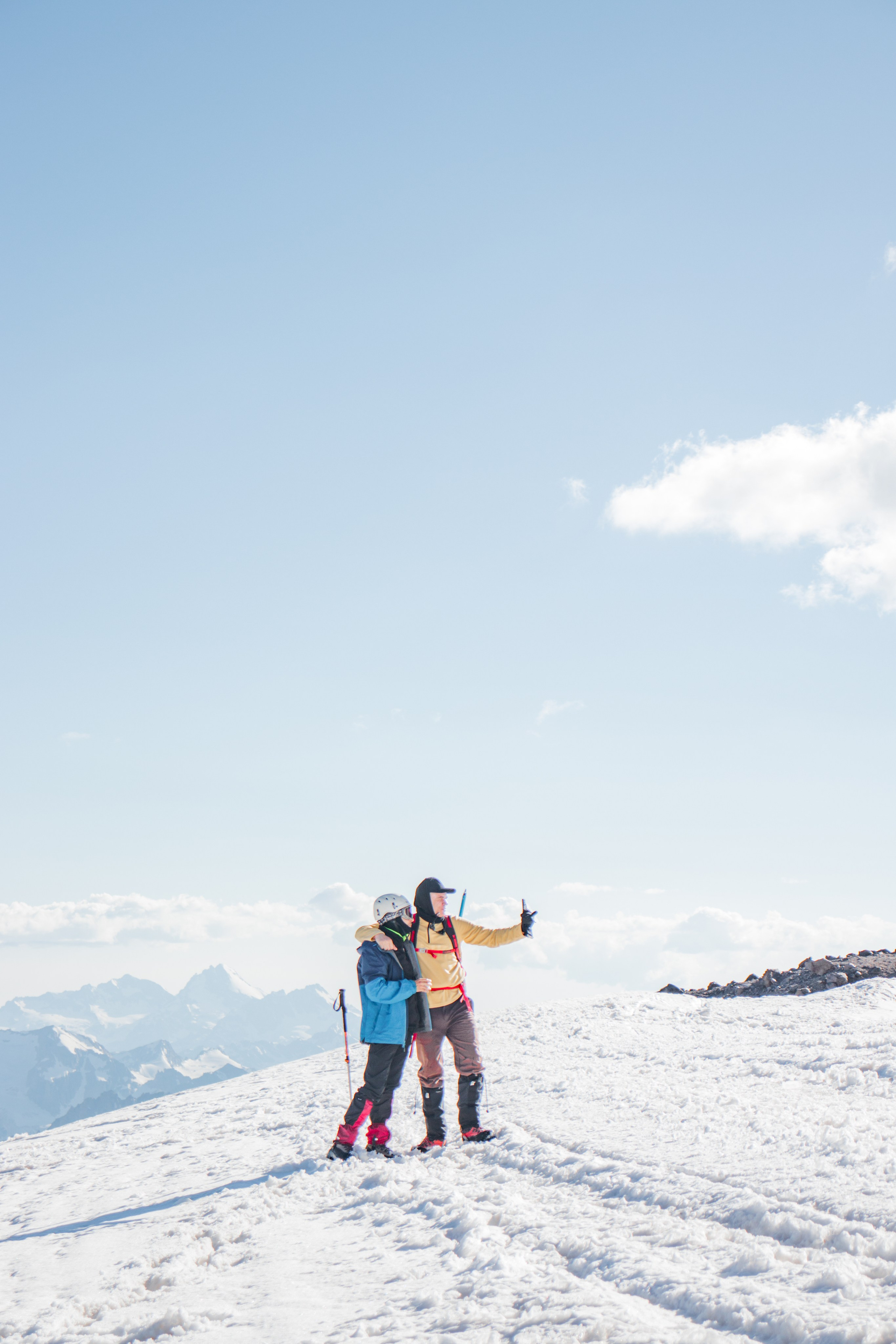 Снежно-ледовые занятия. Фотограф на трекинг и восхождение Эльбрус, Приэльбрусье. Елизавета Бобок