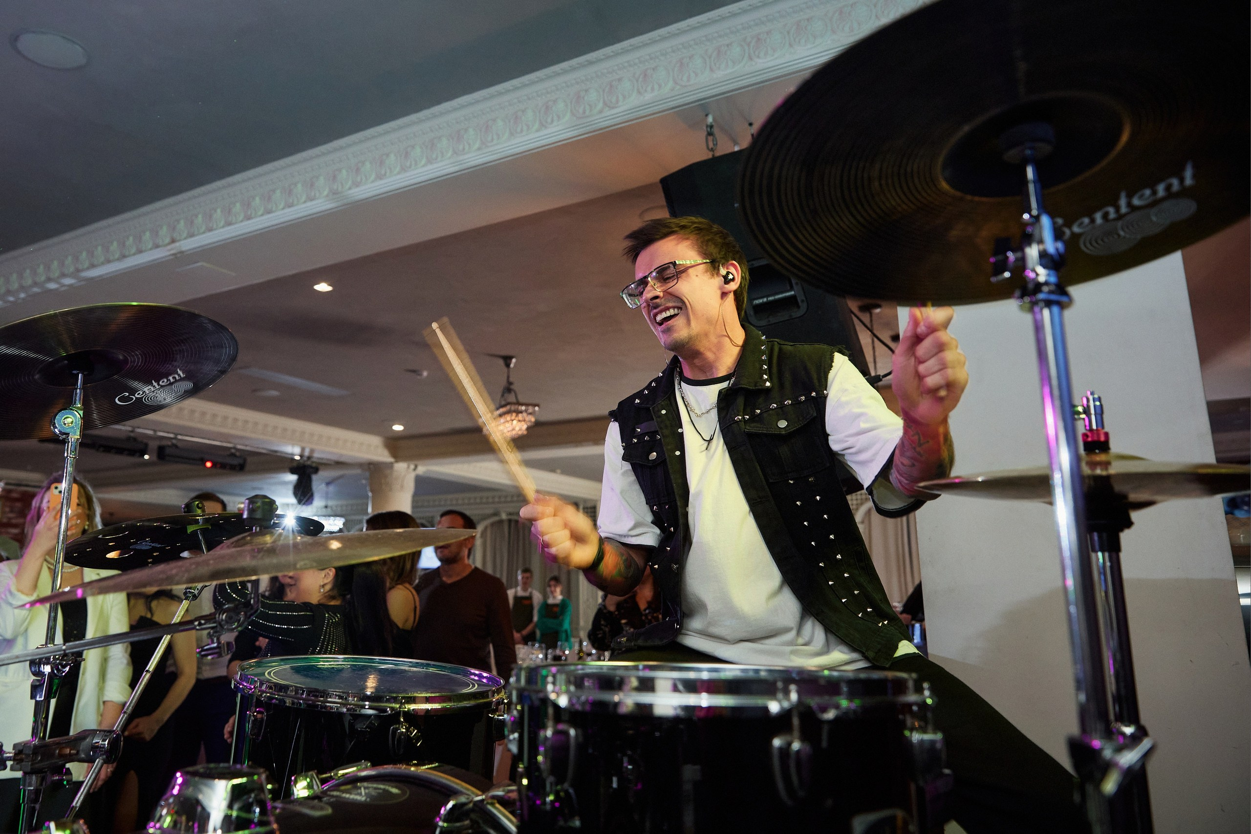 E8 / Новогодний корпоратив. Другой взгляд на фотографию