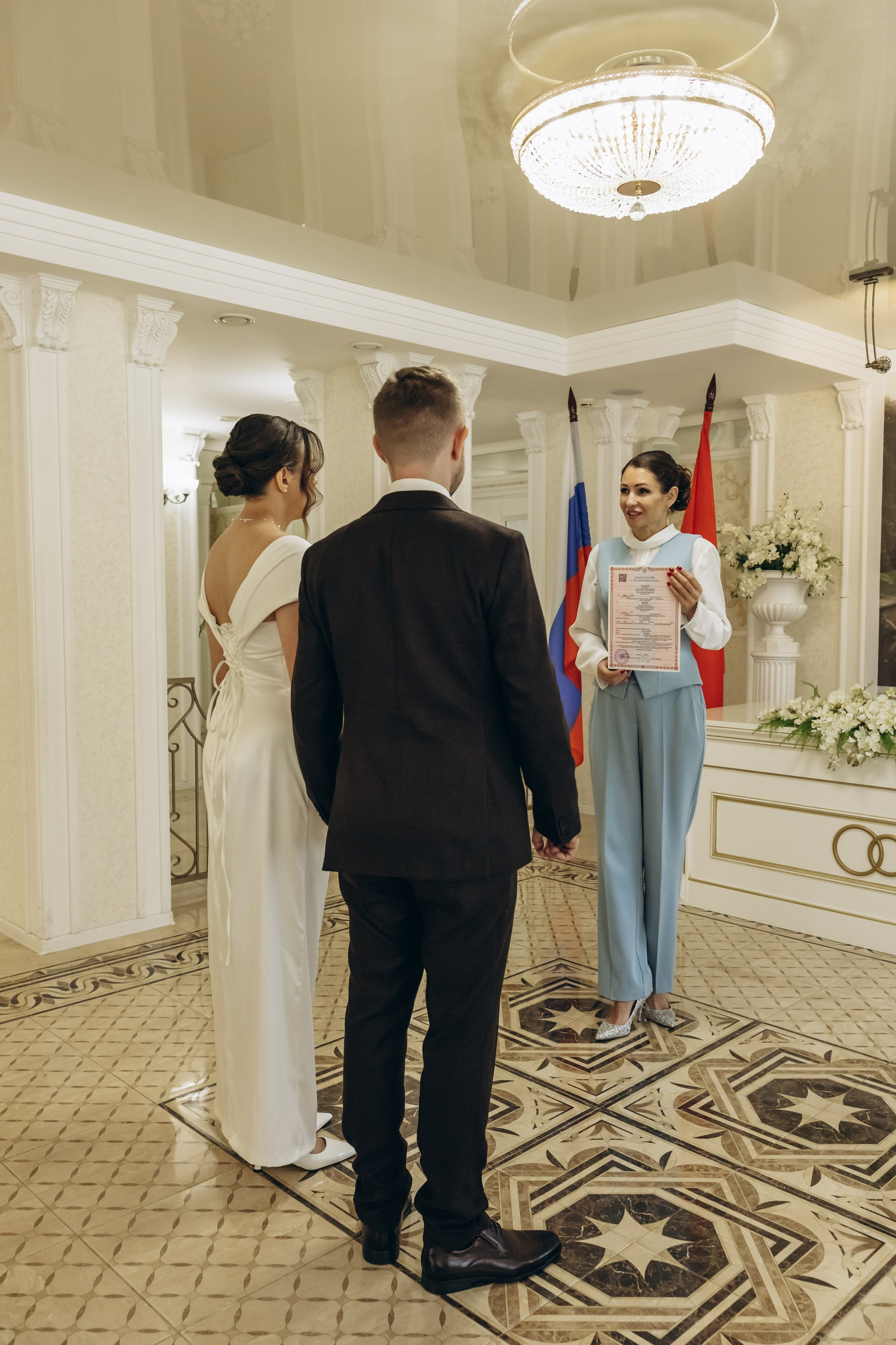 Свадебная элегантность: Ира и Саша в Петергофе. Семейный и свадебный фотограф в Санкт-Петербурге Екатерина Васильева