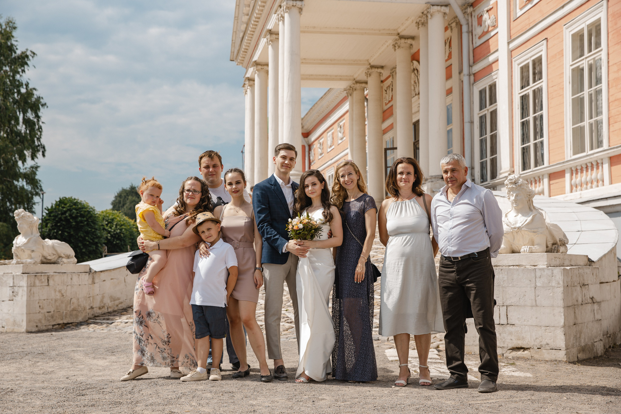 Свадебная фотосессия в усадьбе Кусково. Фотограф и видеограф Анна Домашенко