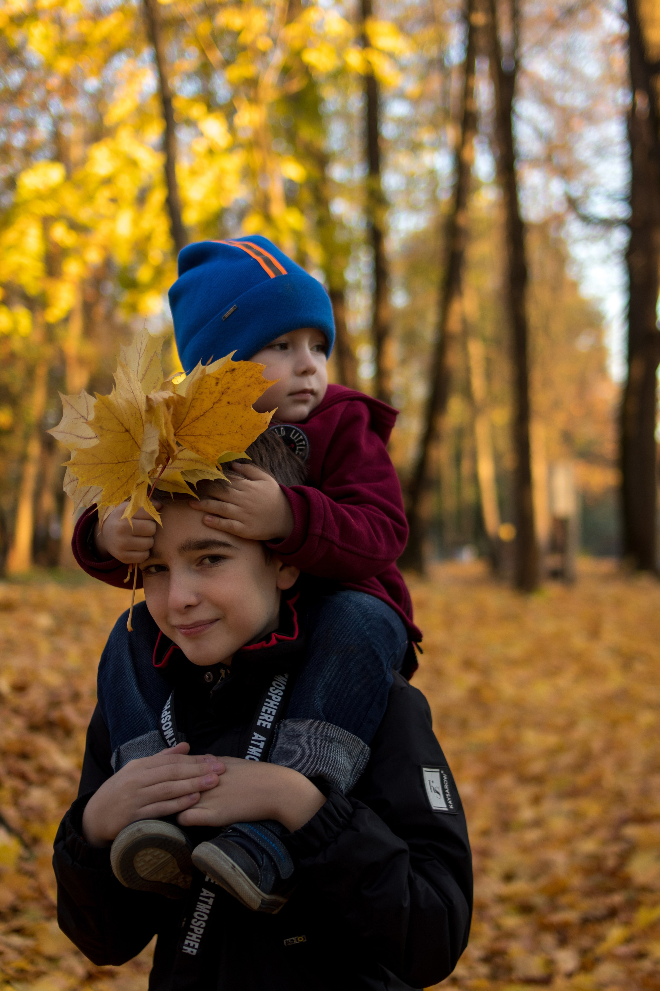 Мария с детишками в парк-отеле «Воздвиженское». Фотограф в Серпухове Наталья Руденко