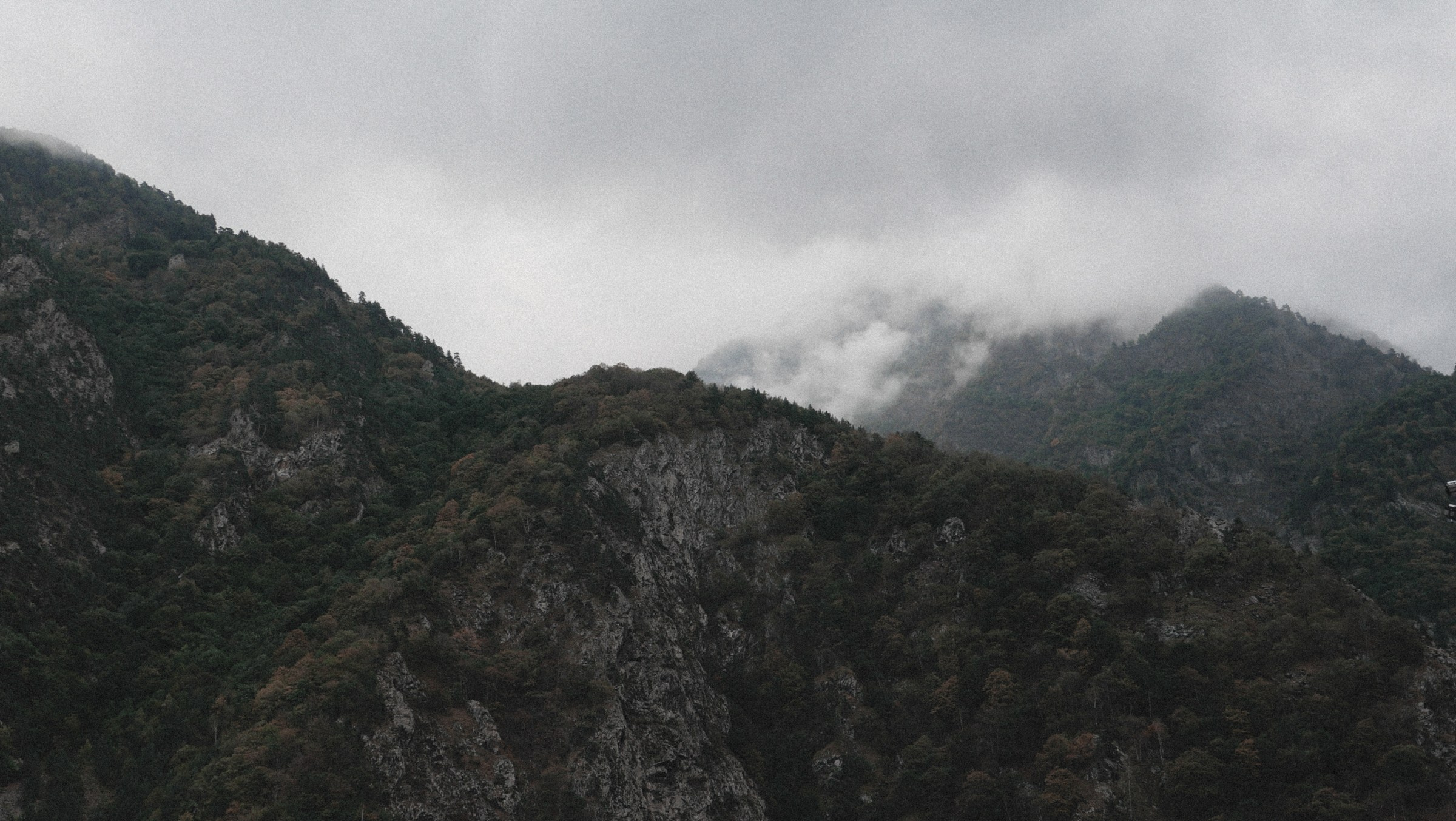 Воздух, горы, семья. Свадебный фотограф в Ярославле Илья Жуков