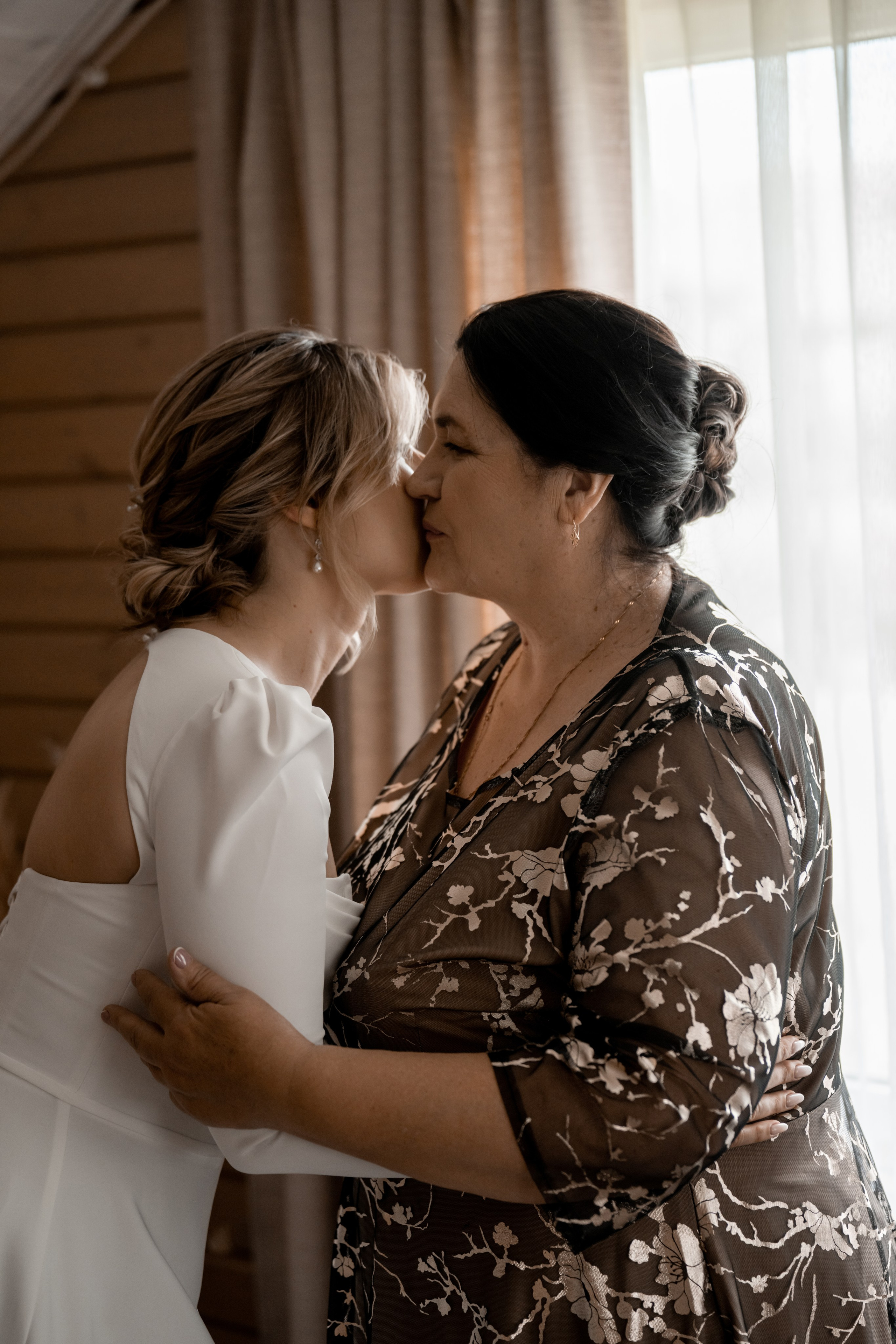 2024. Саша и Ксюша. Свадебный и семейный фотограф в Москве и Европе Евгения Амелина