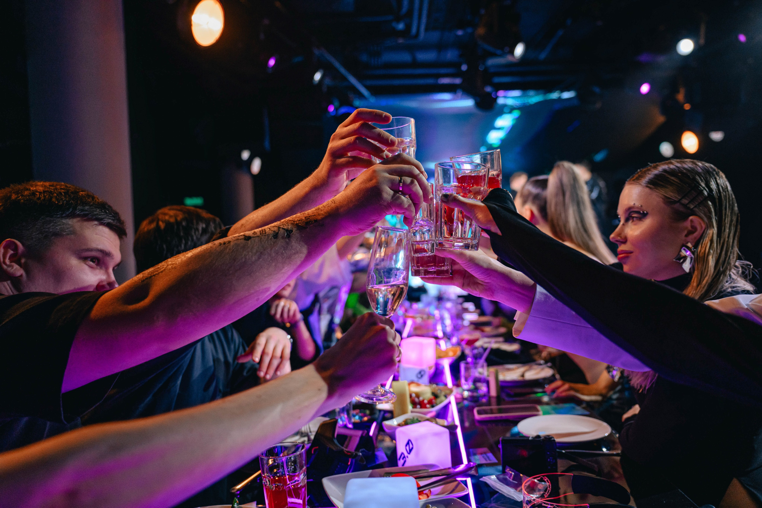 РОМАН 3.0. Максим Комаров — Профессиональный фотограф