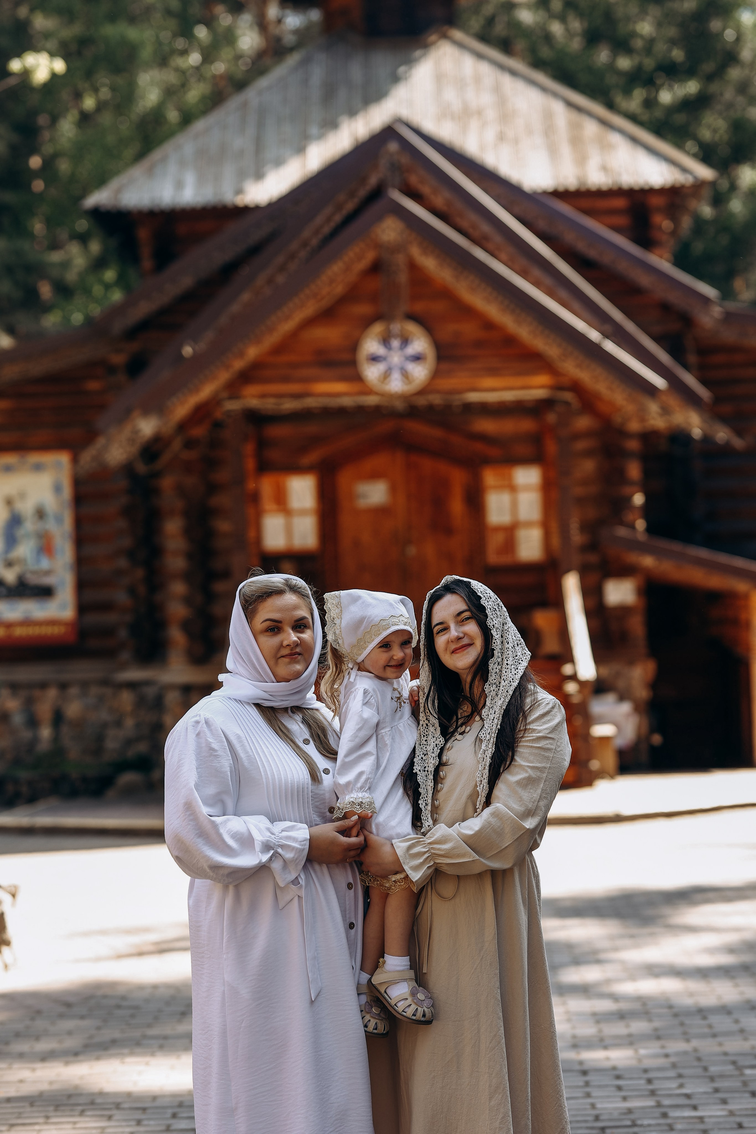 Крещение Ксении. Детский фотограф в Дубне и Кашине Елена Карпушина