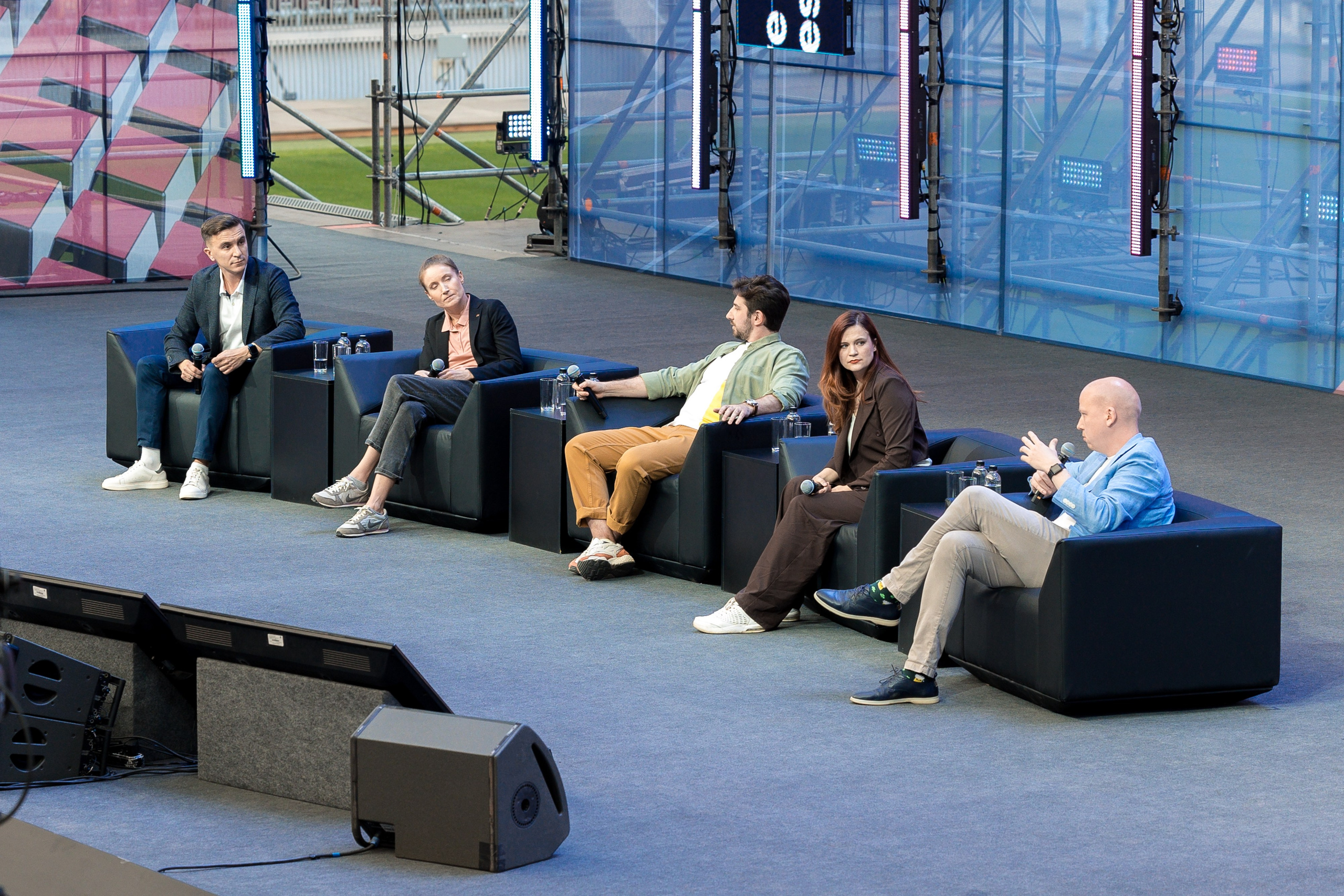 Лужники — Киберфестиваль Positive Hack Days 2. Фотограф Юлия Назарова