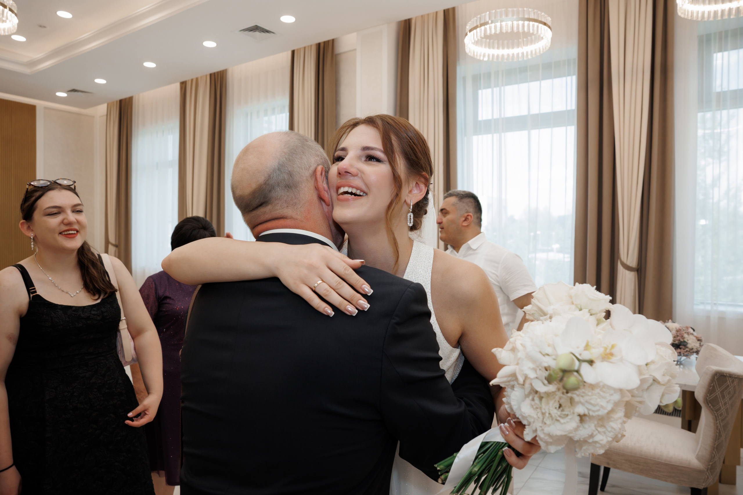 ЗАГС Бутово и Остафьево. Свадебный и репортажный фотограф (Москва, Королев и другие)