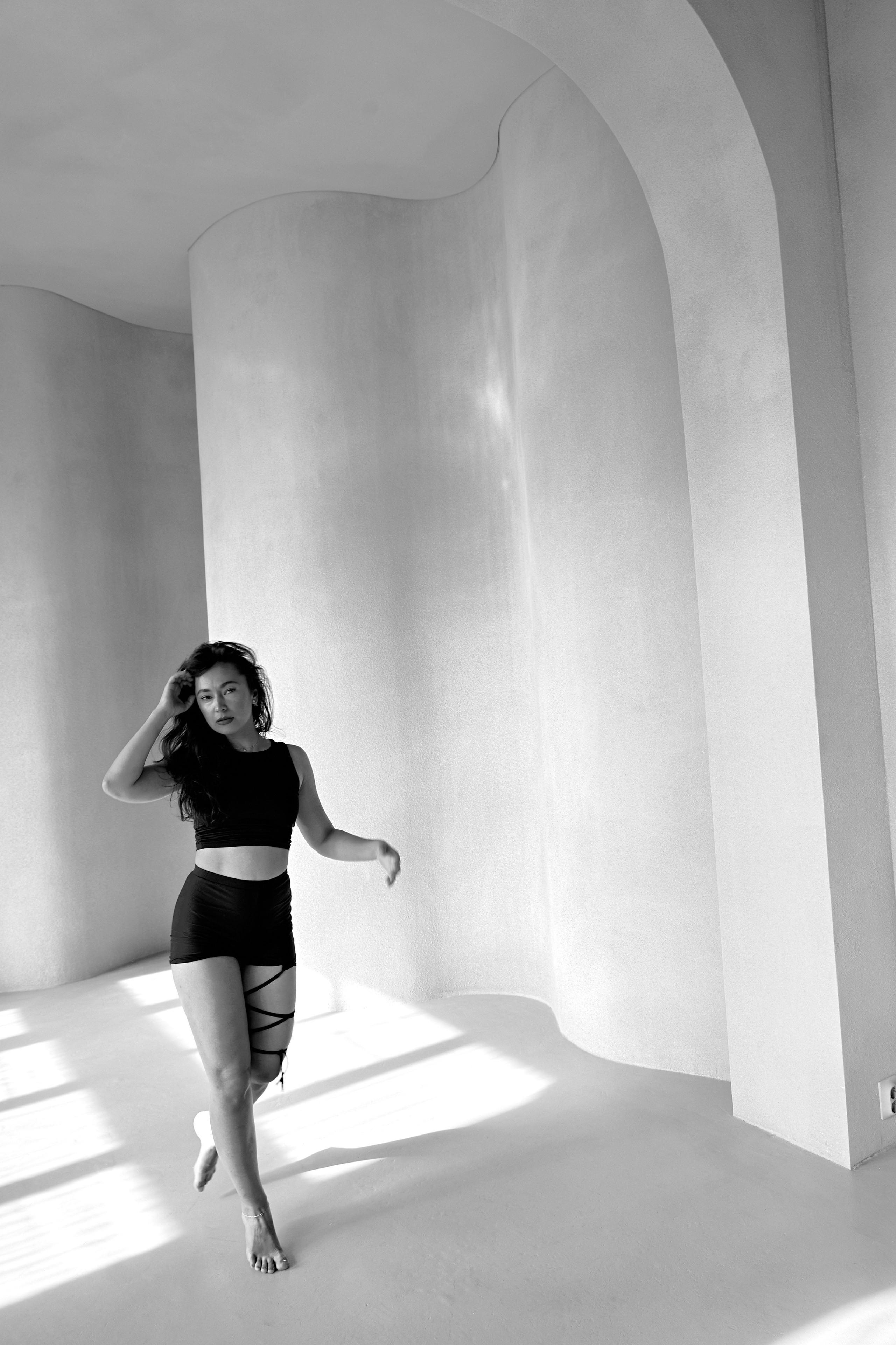 LERA. Yulia Otroschenko