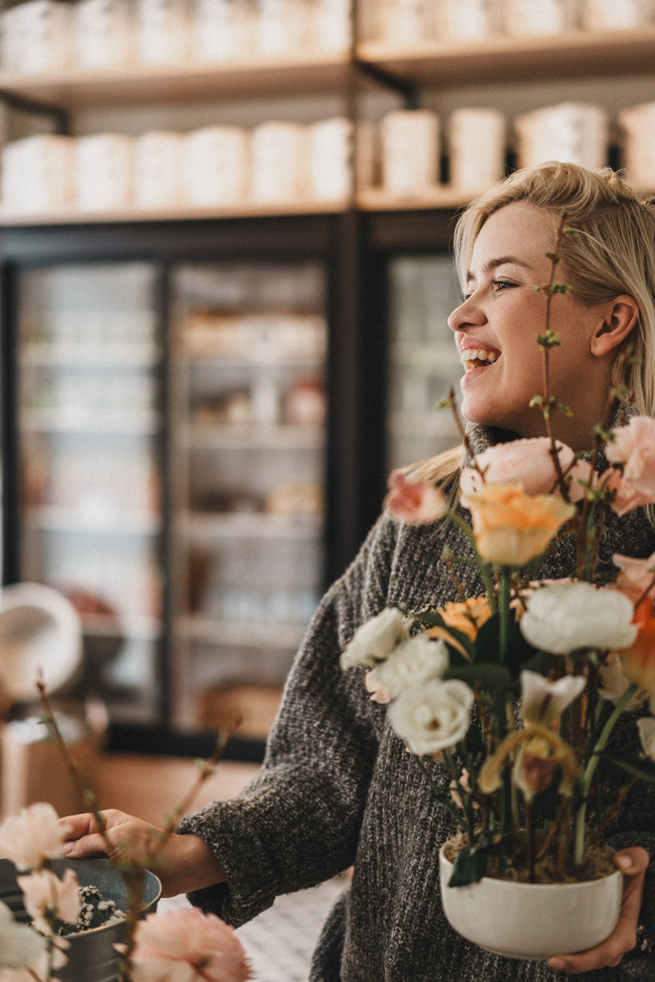 OCHEN' — цветочная встреча 14 февраля. Семейный и детский фотограф и видеограф в Москве, Серпухове и Тарусе Валерия Сорокина