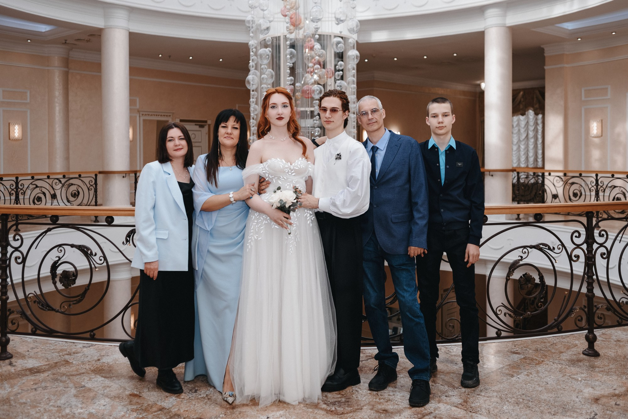 Свадебная фотосессия в Тюмени: ЗАГС, Мост Влюбленных и Монастырь | Фотограф Дарья Мустафина. Портретный фотограф Тюмень Дарья Мустафина