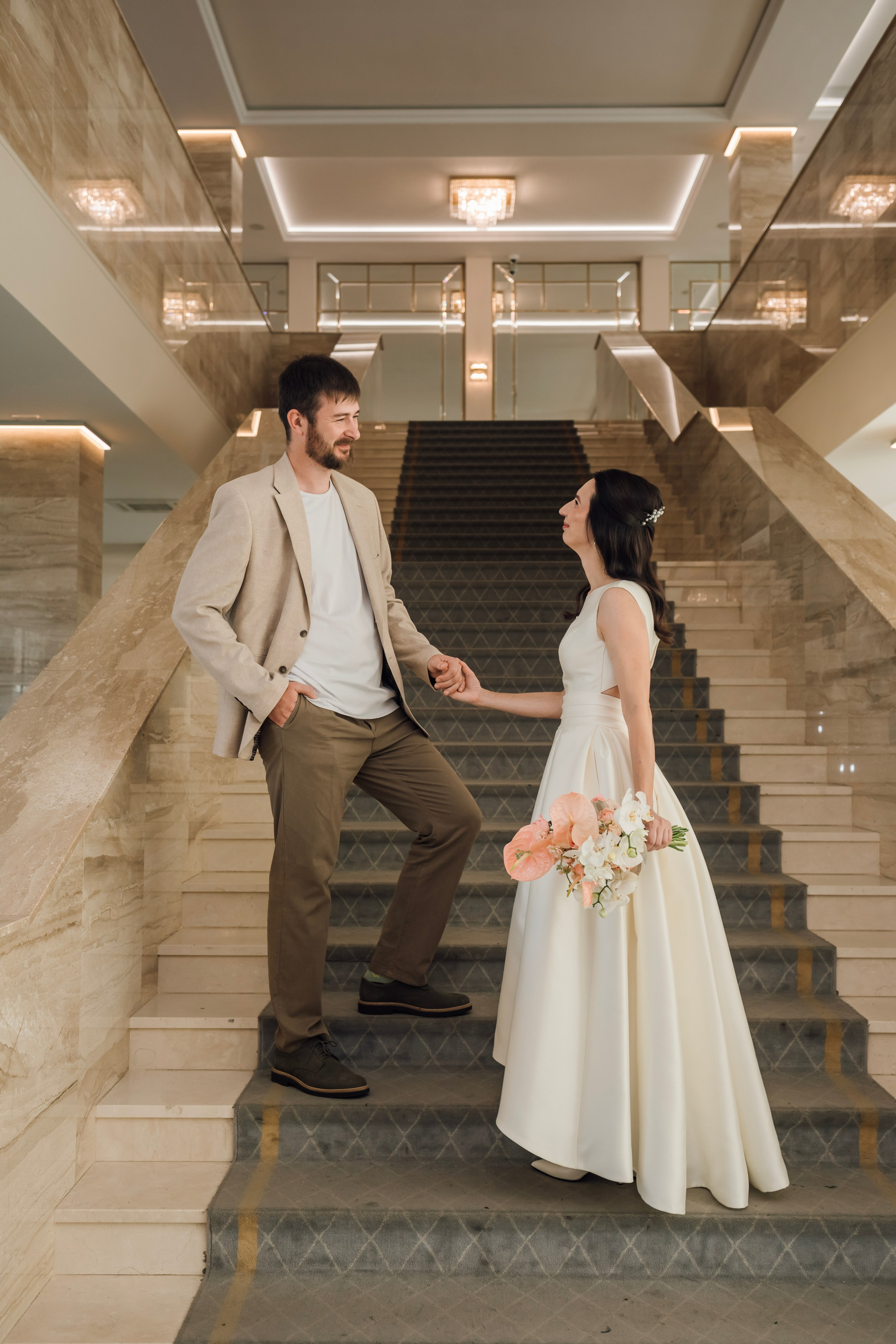 Таня и Миша. Свадьба в лофте. Свадебный и семейный фотограф в Москве Евгения Лисина