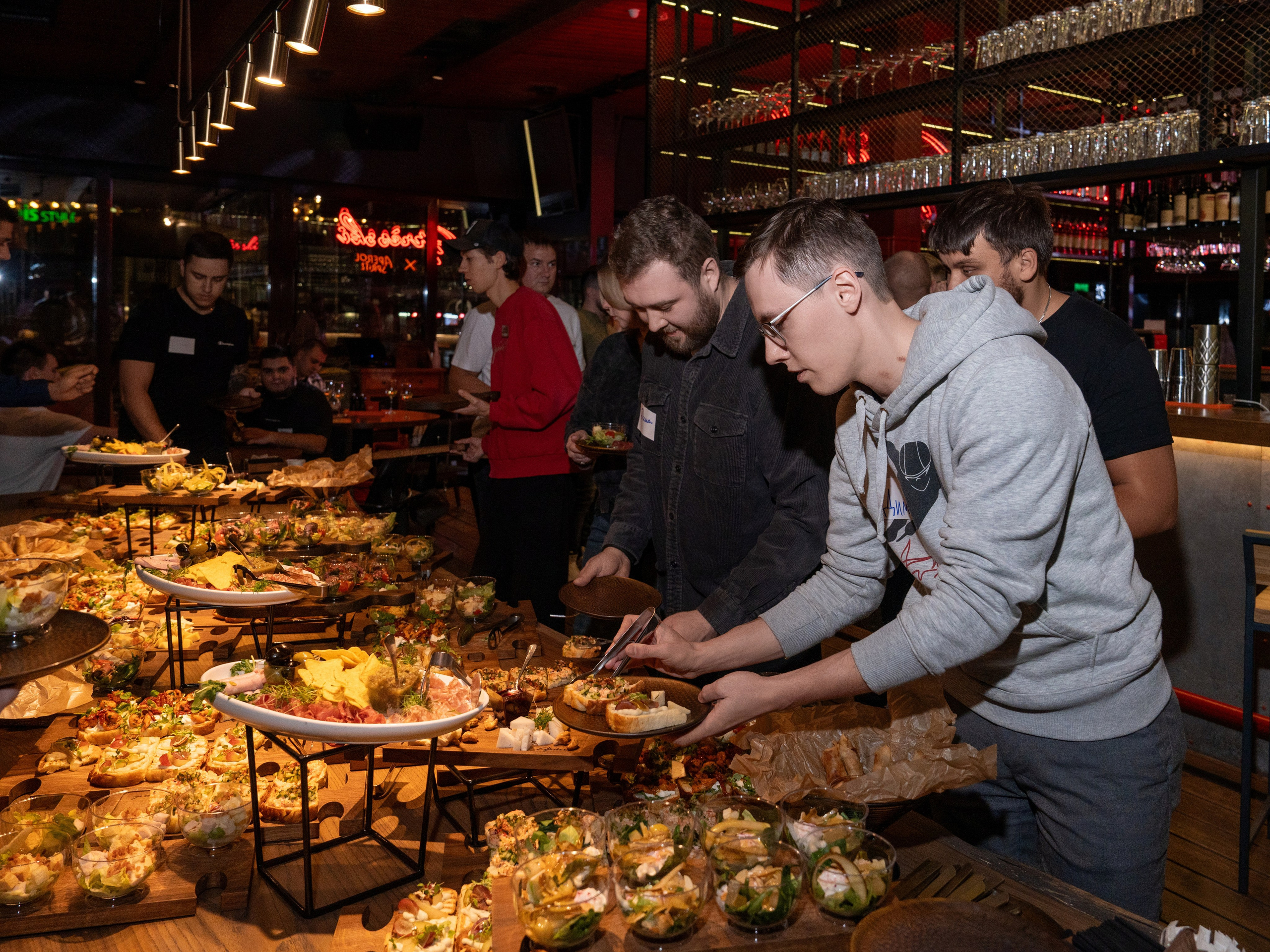 Вечернее мероприятие для компании «Мои инстурменты». Репортажный фотограф в Красной Поляне и Сочи Павлюченко Екатерина