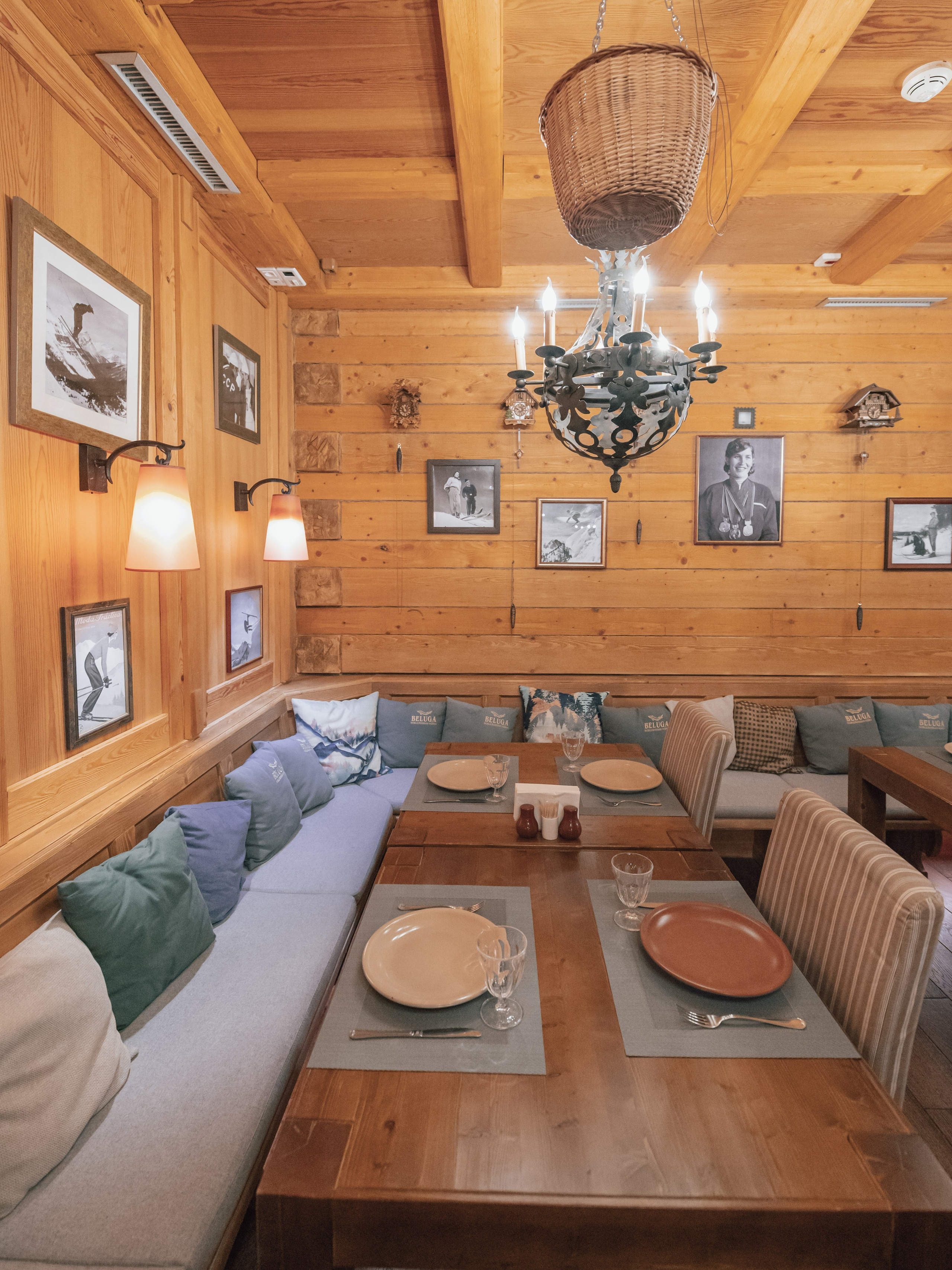 Ресторан «Шале» на курорте Газпром Поляна. Репортажный фотограф в Красной Поляне и Сочи Павлюченко Екатерина