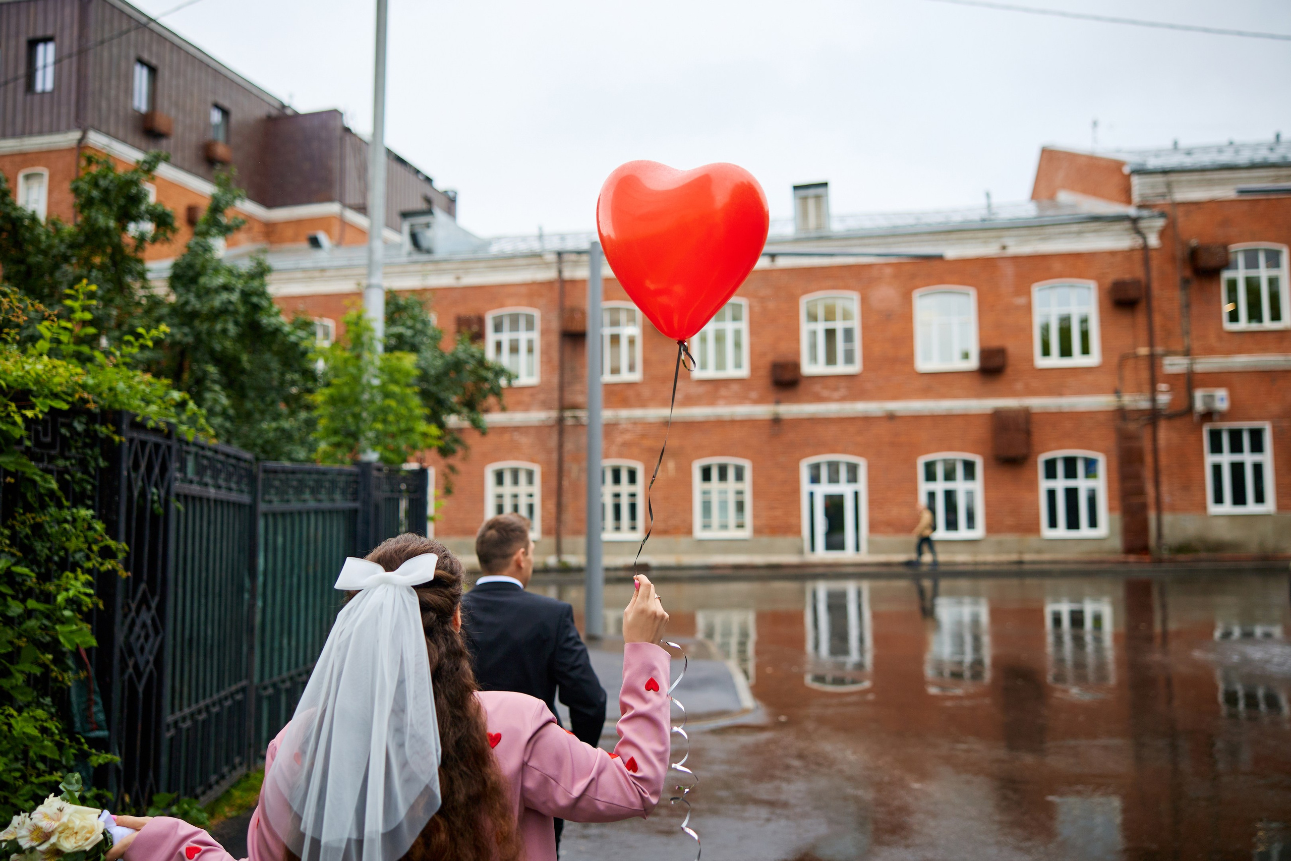 Свадебная фотосъёмка в гостинице Даниловская. Свадебный фотограф Сергей Колбинский