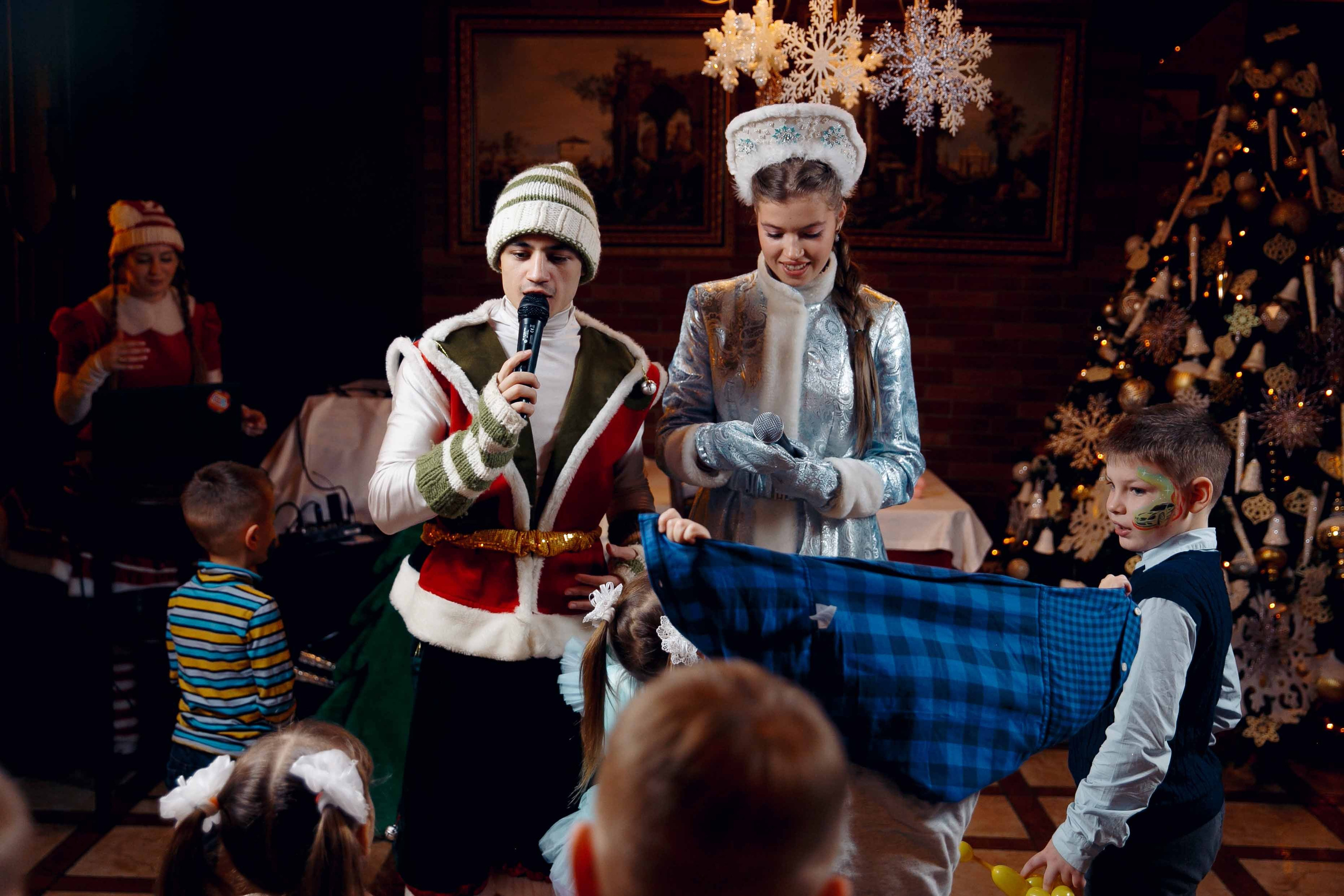 Елка в «Пенатах». Ваш репортажный фотограф Артемий Антонов