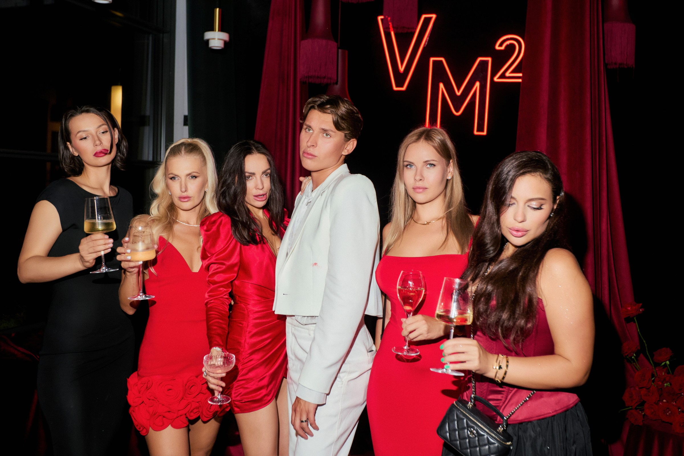 VLADISLAV MIROV /26 HB. Home