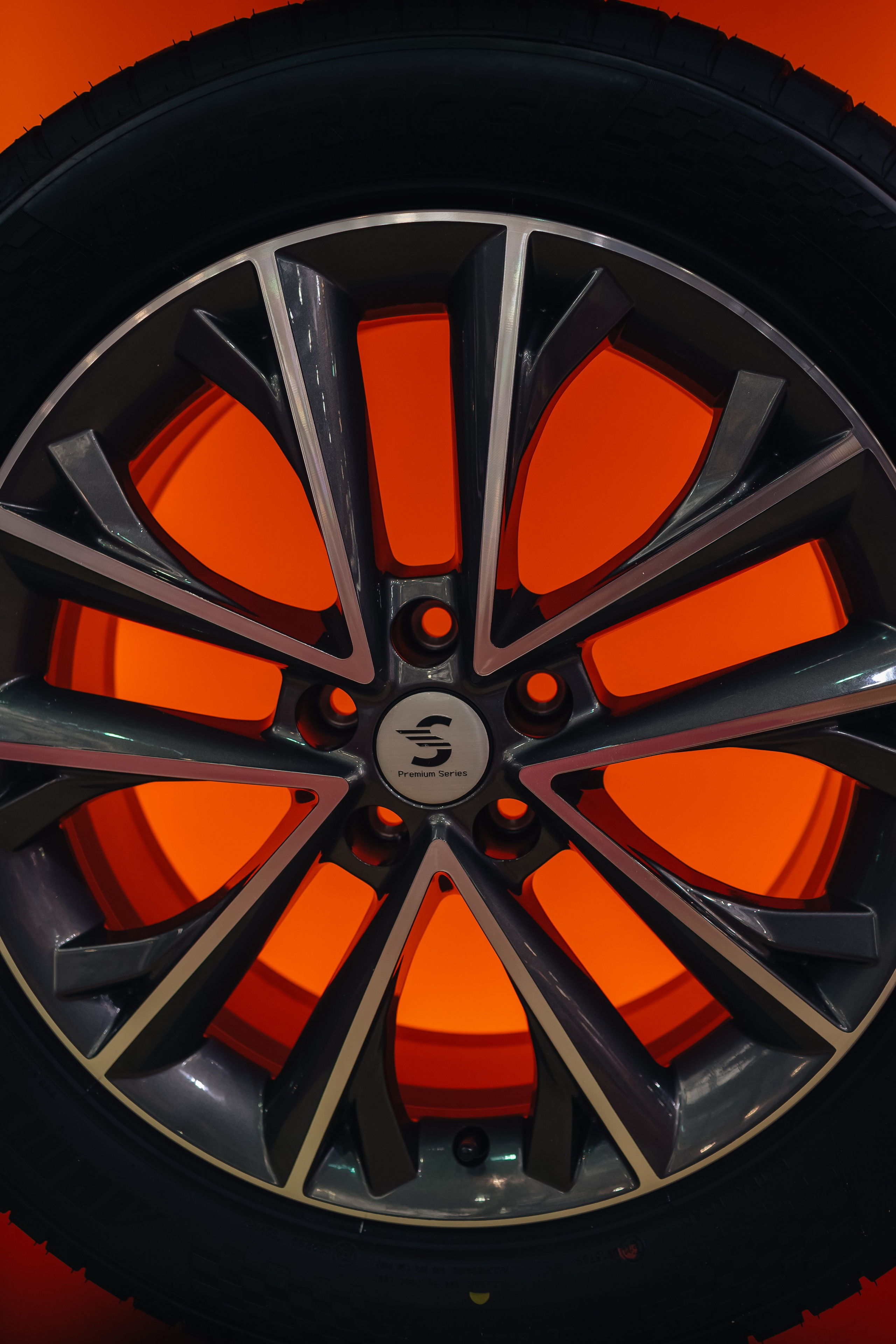 Север Авто, Выставка Экспоцентр. Фотограф и видеограф Анна Домашенко